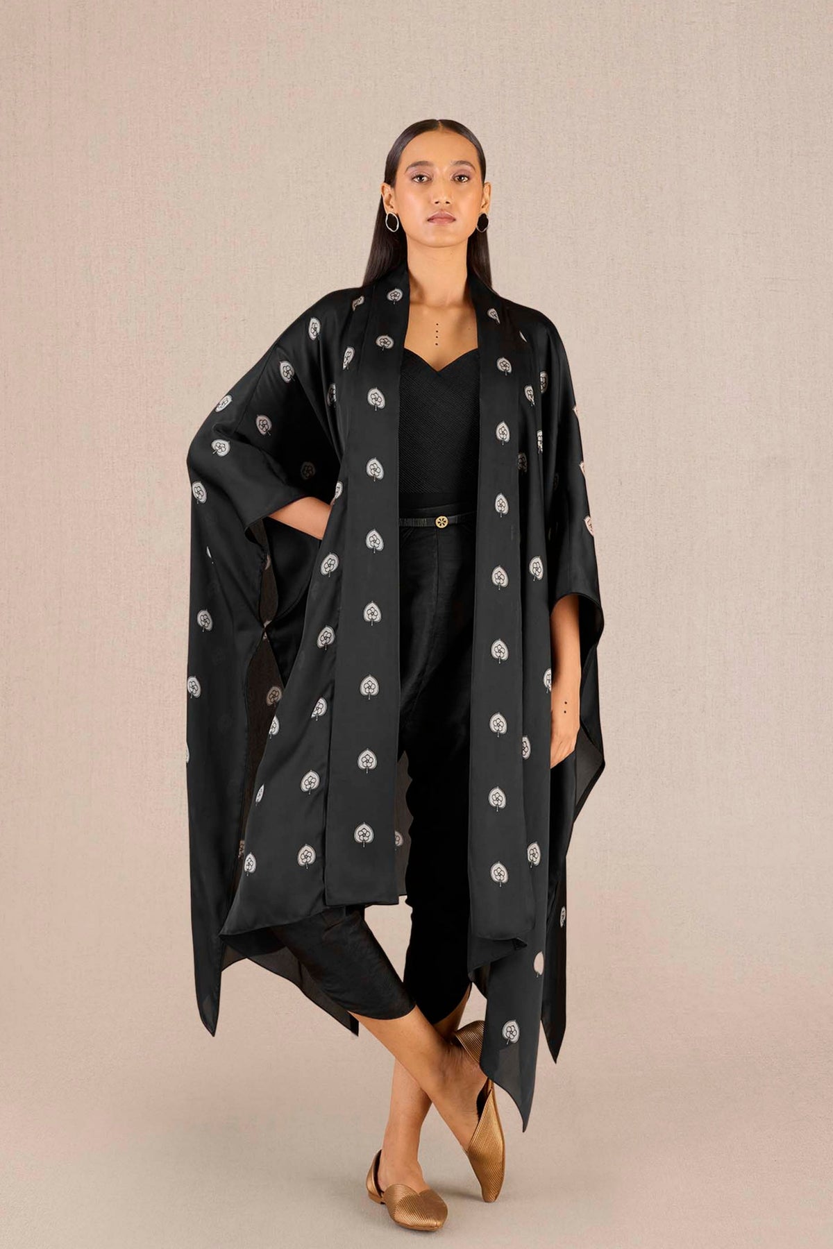 Umaya Cape Set