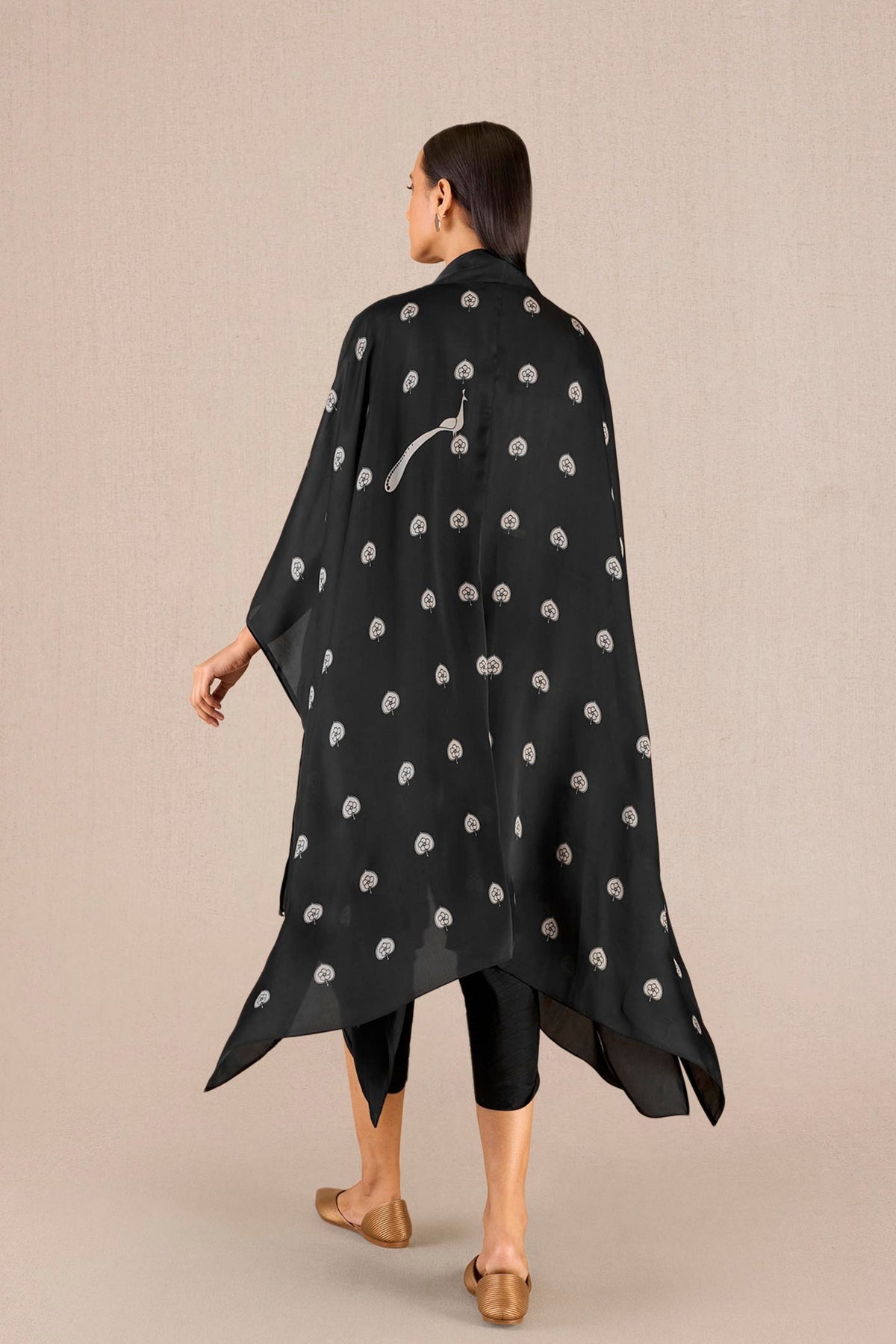 Umaya Cape Set