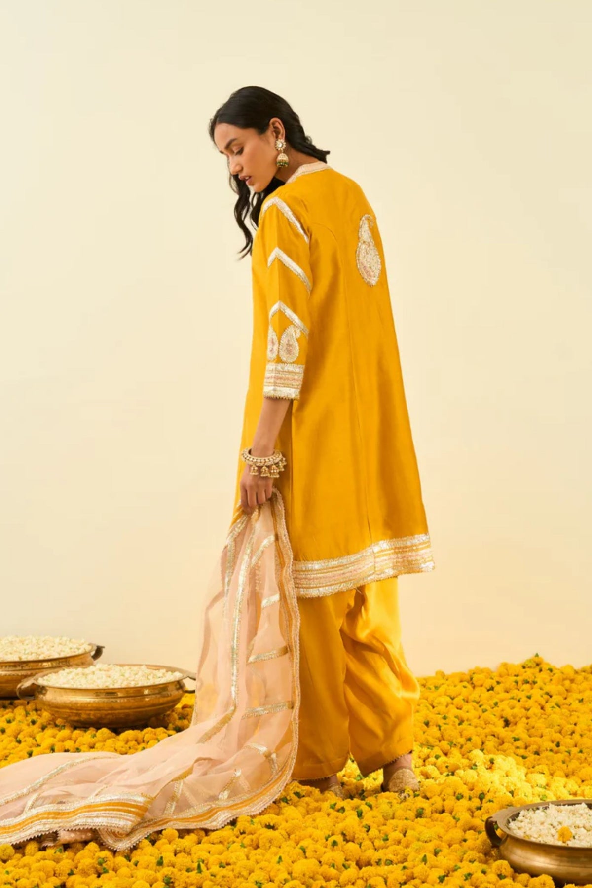 Sadiyah glaze mustard kurta set