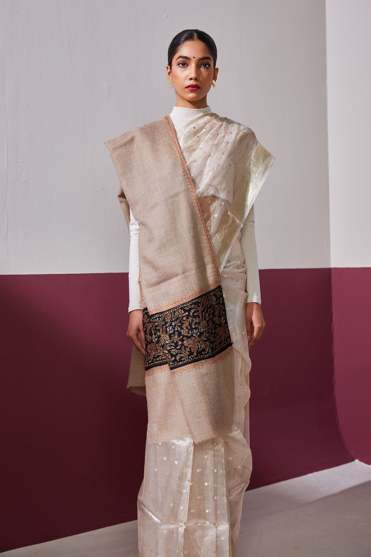 Palla Work Stole in Beige