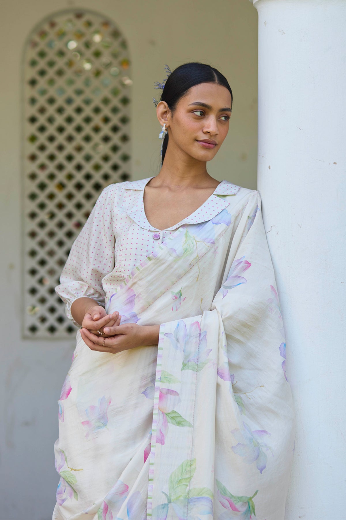 Aura Magnolia Beige Saree