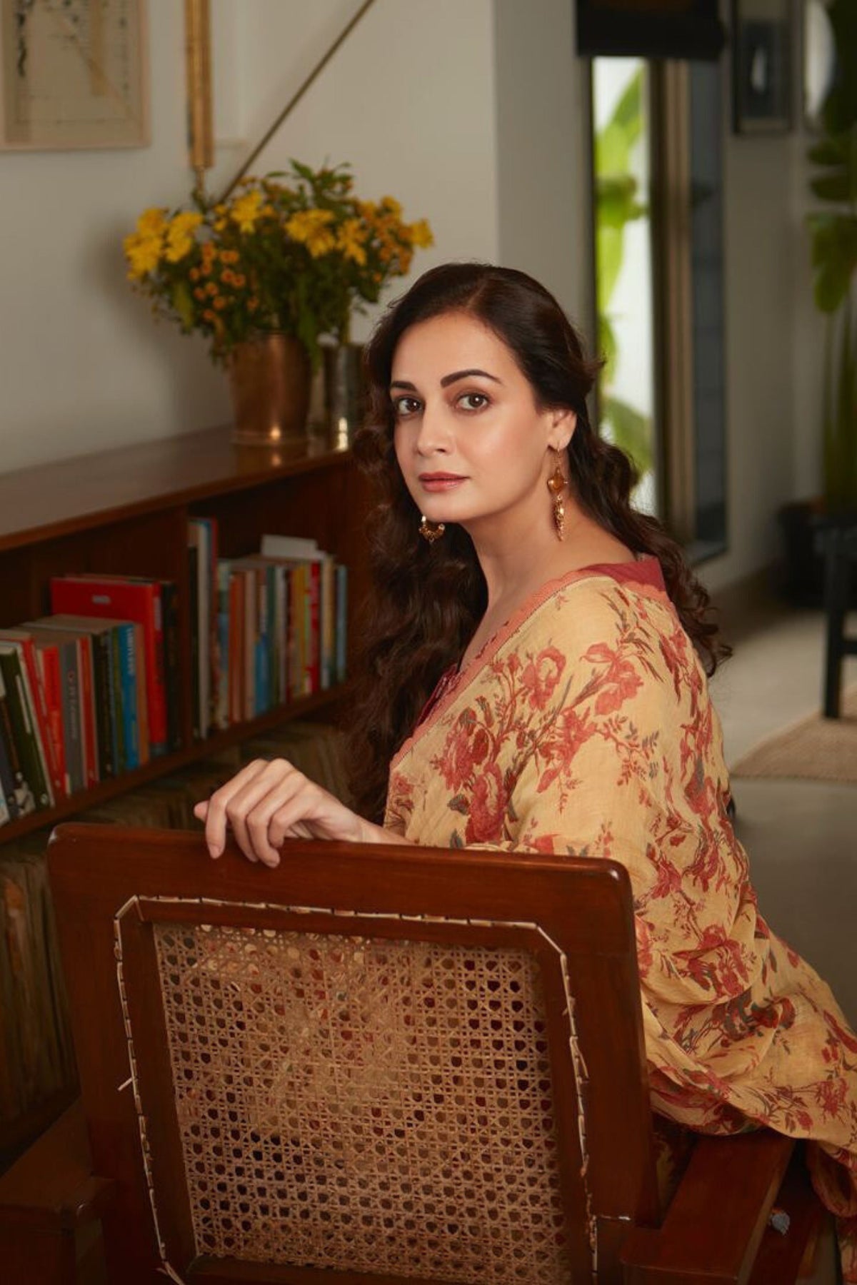 Dia Mirza in Kasturi Kundal