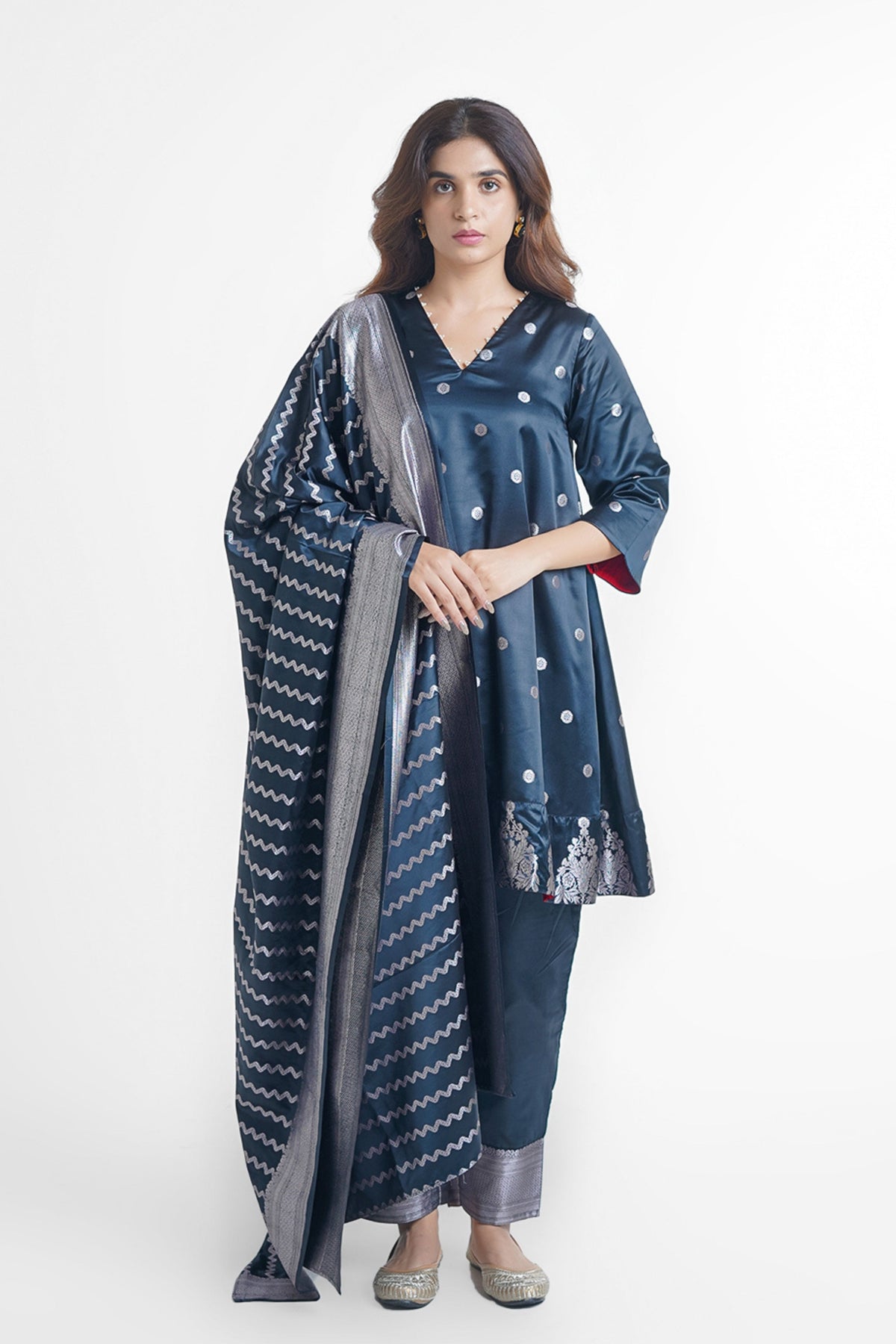 Nyra Kurta Set