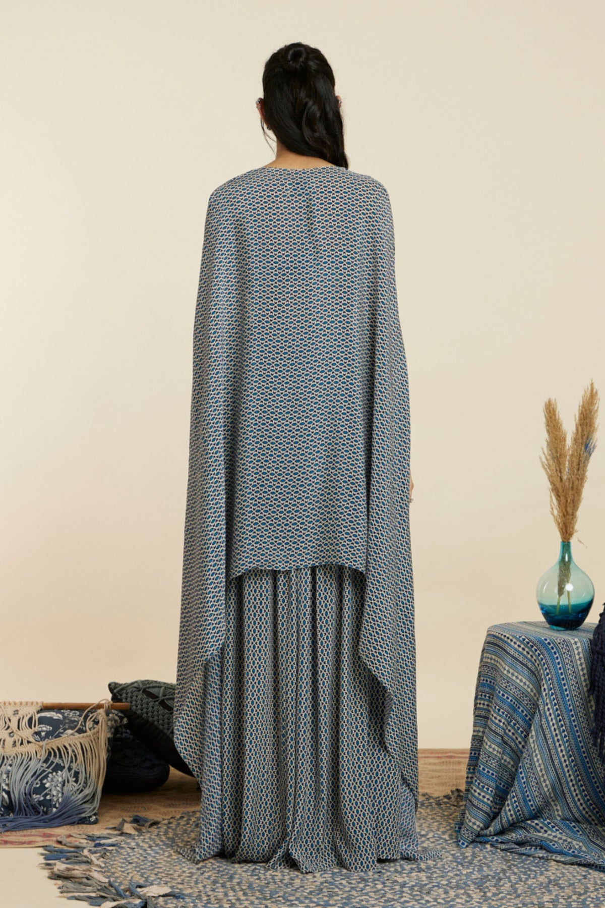 Blue Geometric Print Cape Set