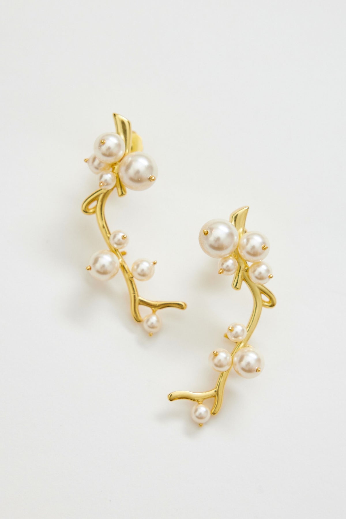 Rosee Ear Cuff