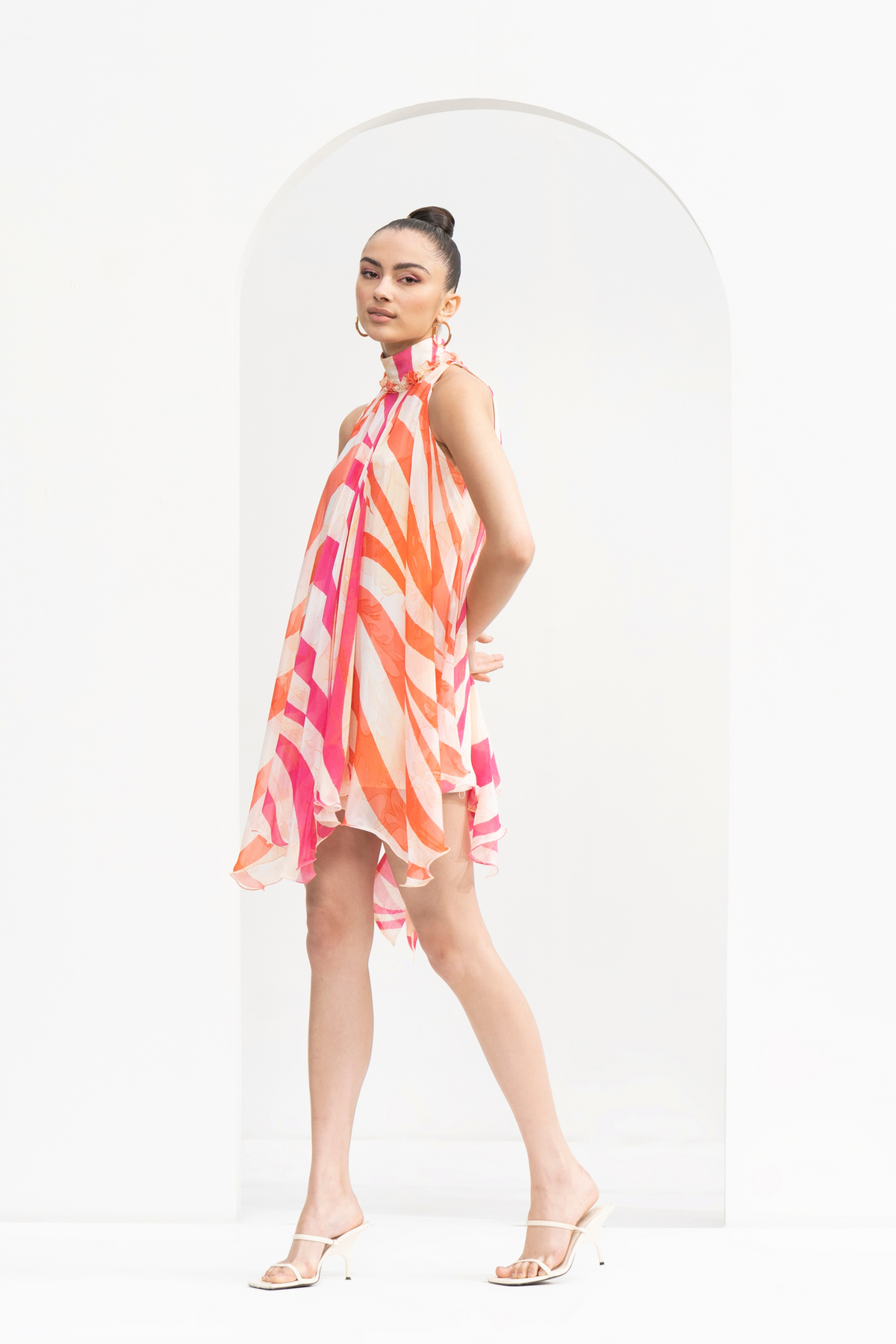 Waves Print Blocked Chiffon Short Dress