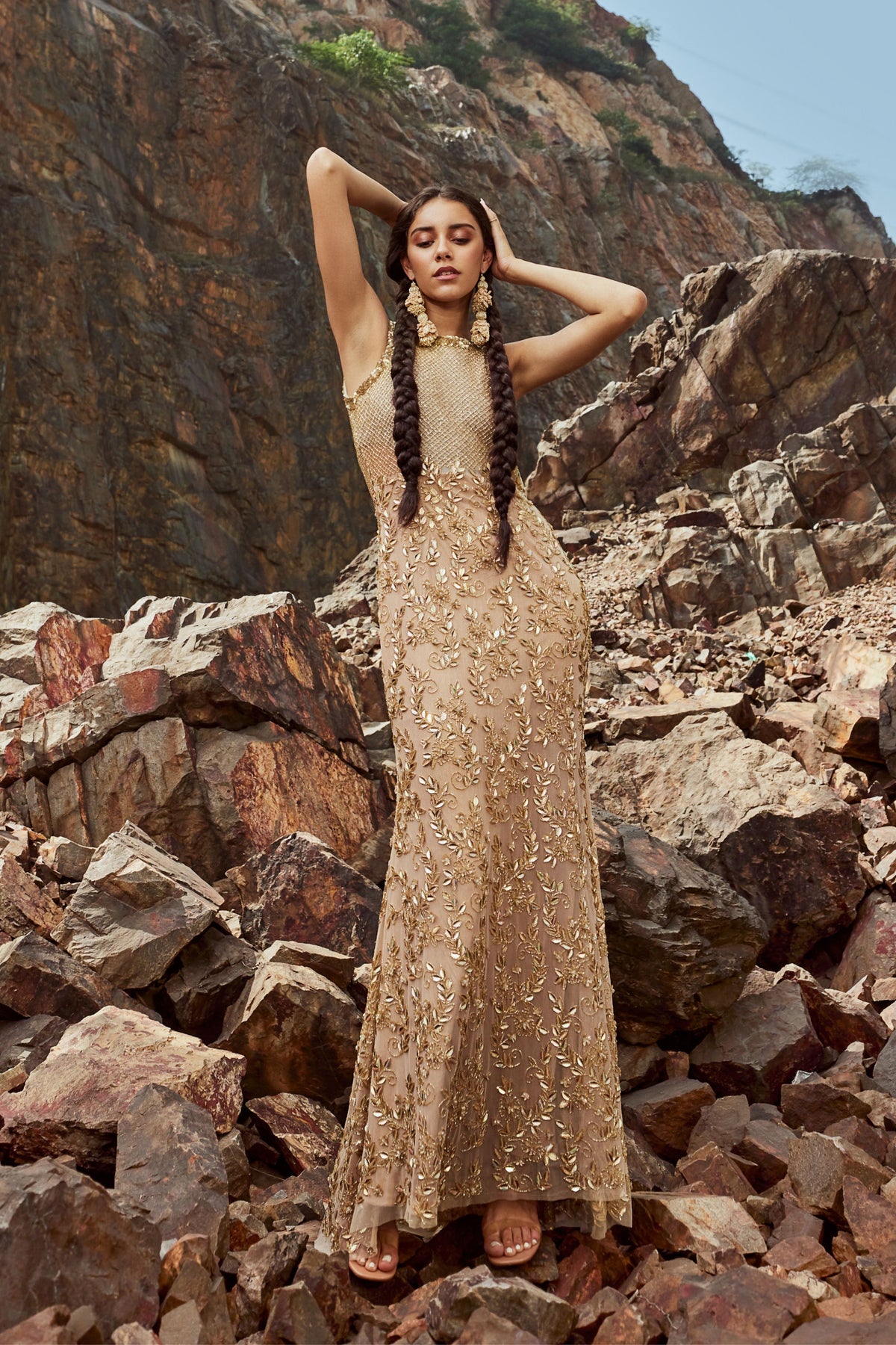 Bloom Gold
hourglass Gown