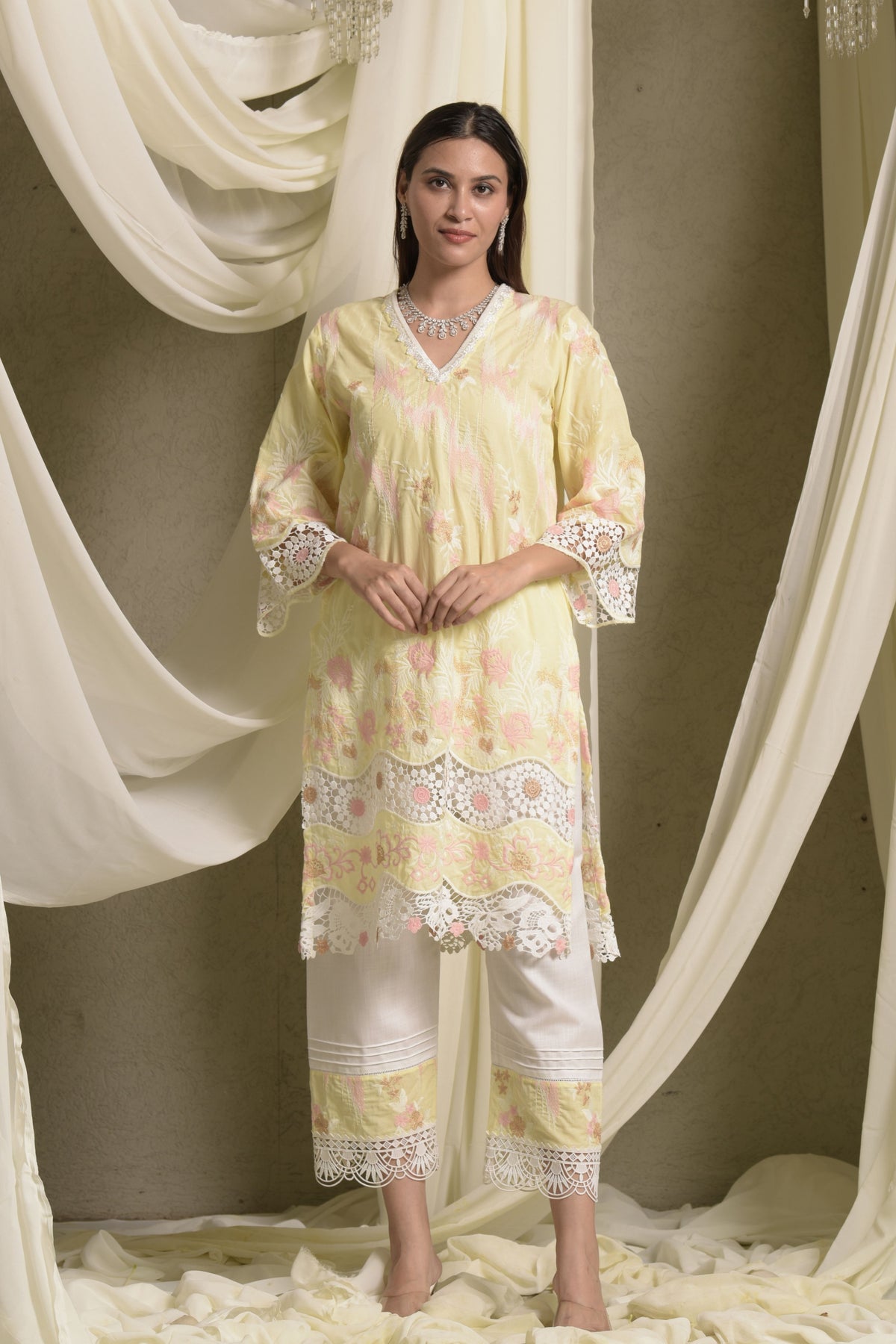 Myra Mesh Floral Yellow Daffodil Lace Kurta Set