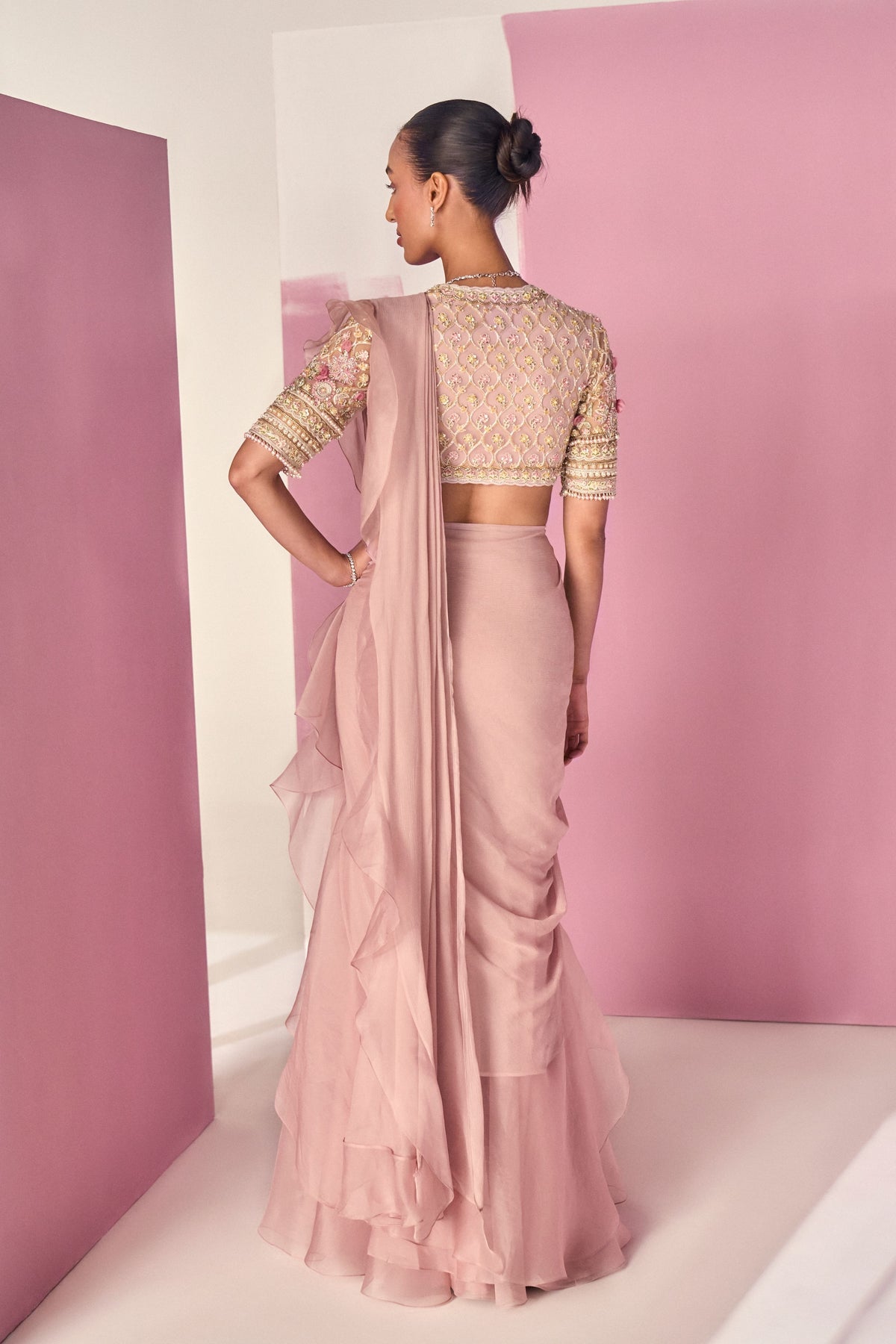 Eera Dusky Pink Saree Set