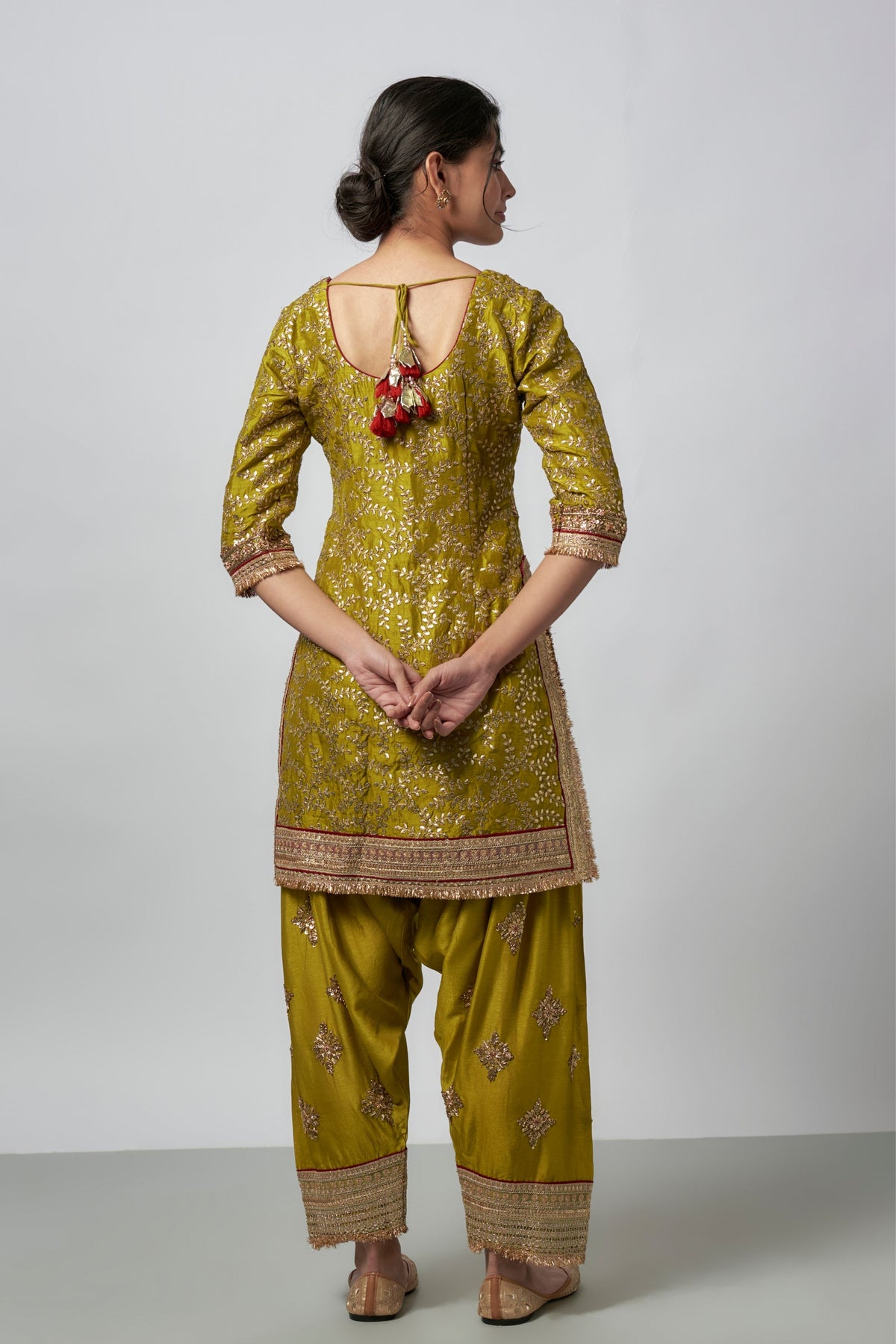 Surbhi Kurta Set