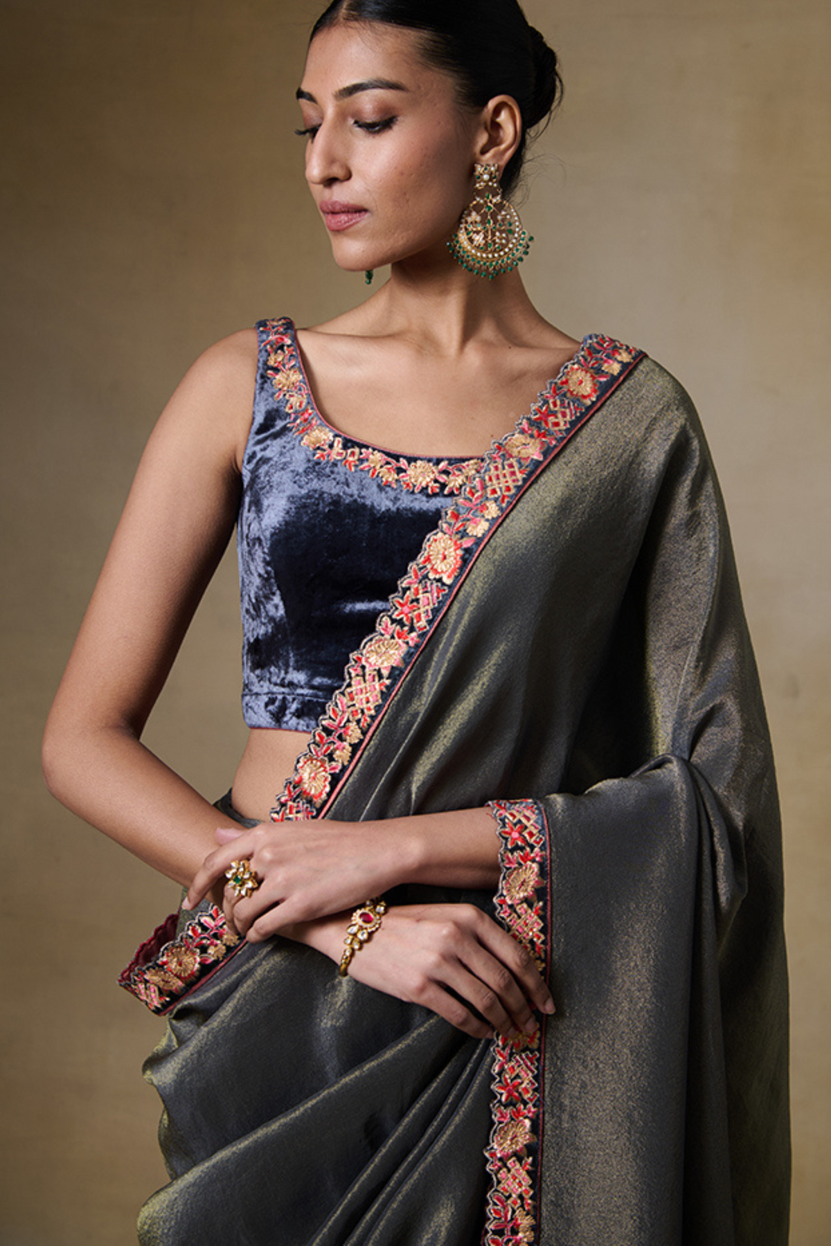 Alam Saree in Grey