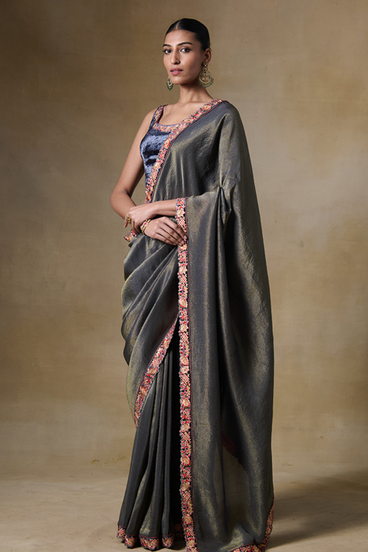 Alam Saree in Grey