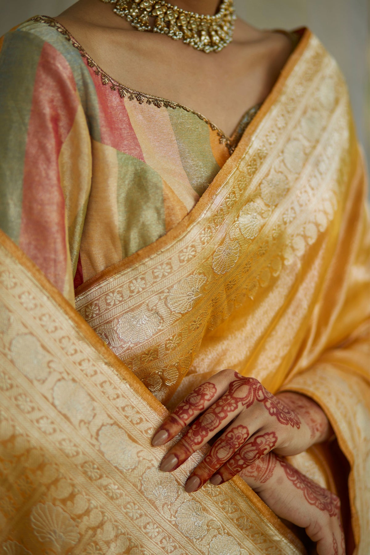 Kesari Asmi Saree