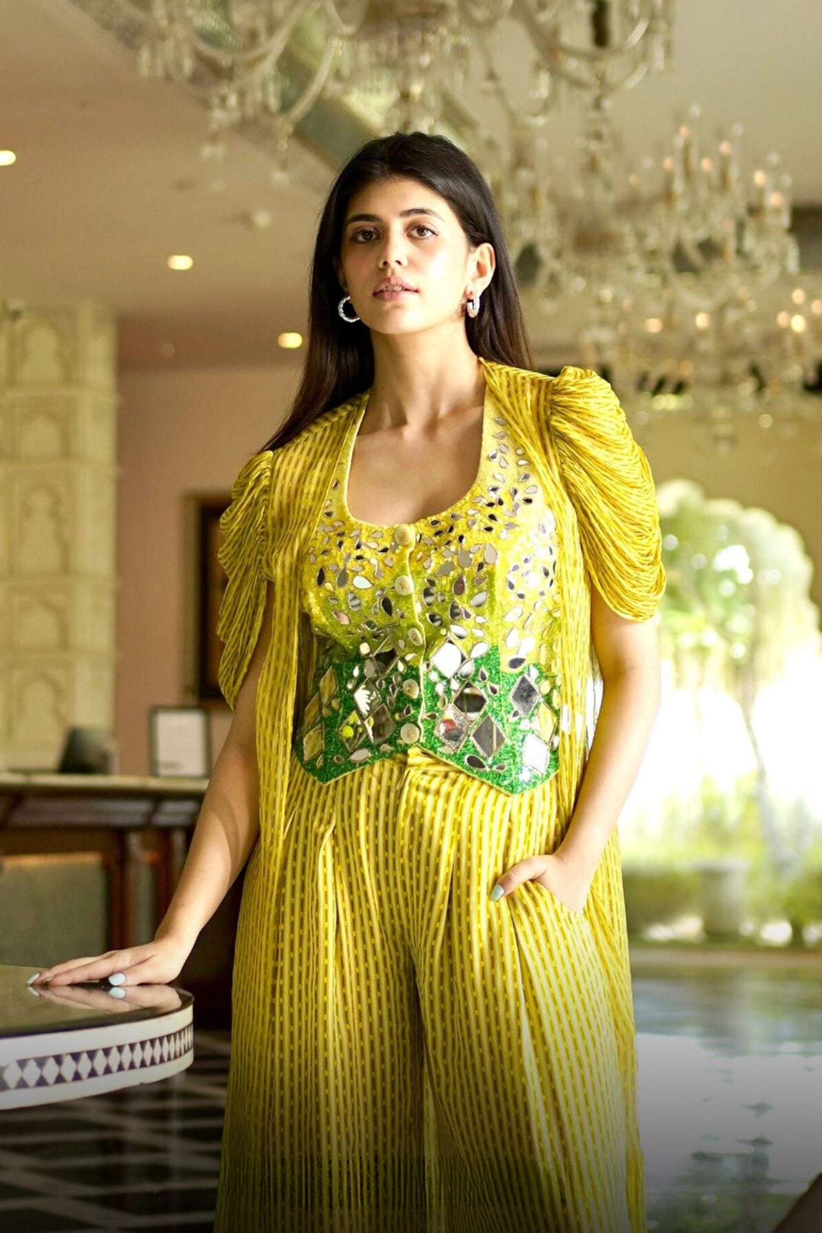 Sanjana Sanghi in Pallavi Jaipur