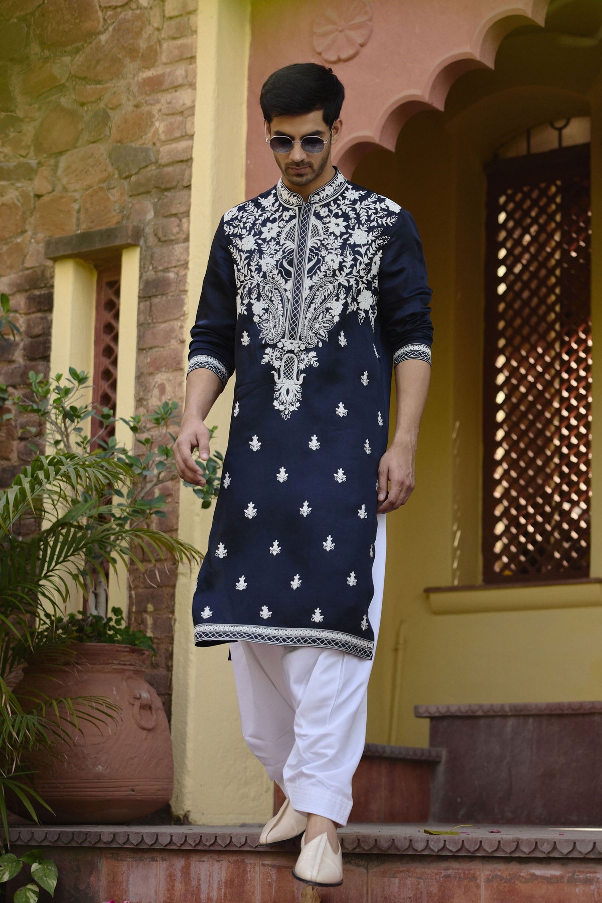 Dhanbai Kurta Set