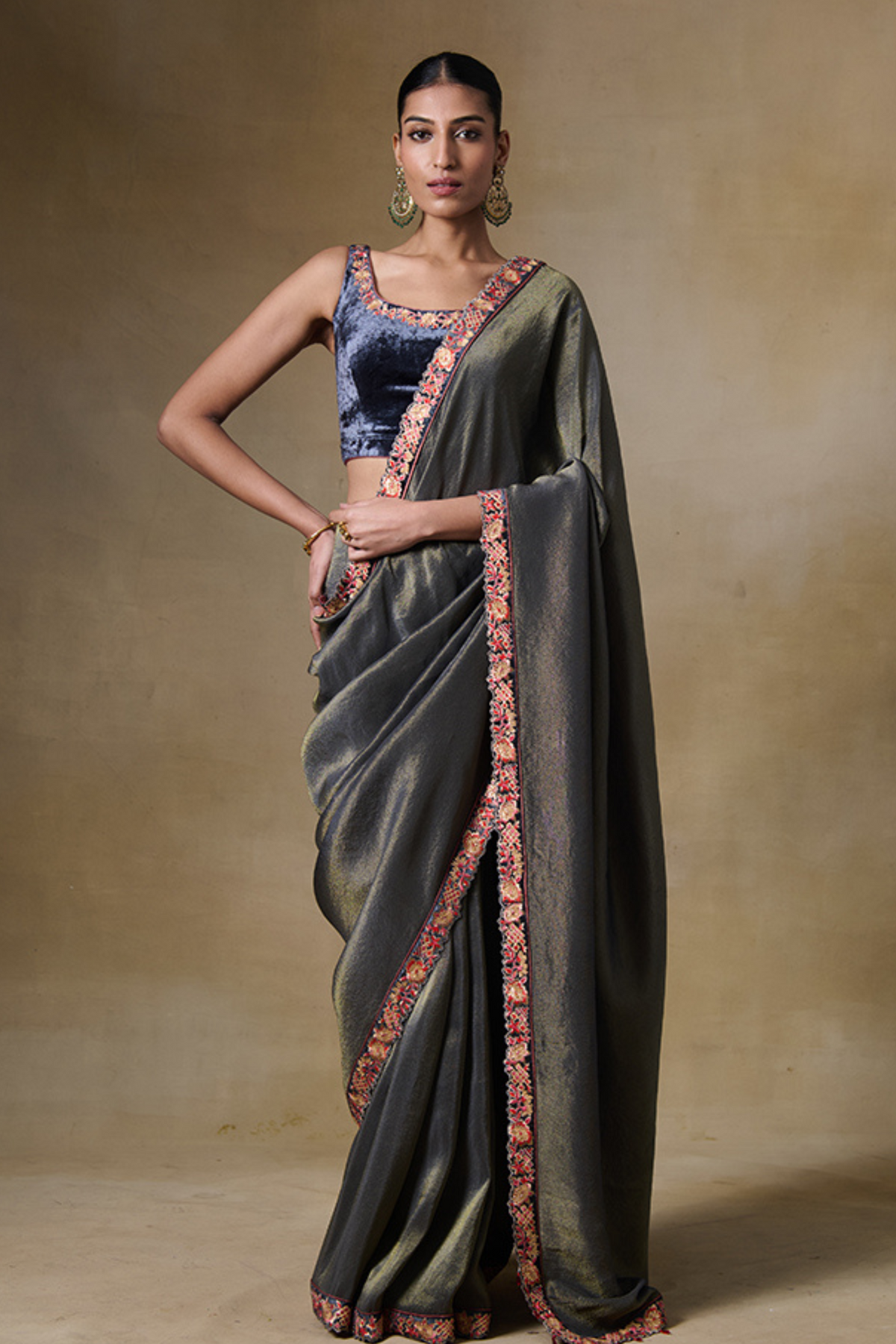 Alam Saree in Grey