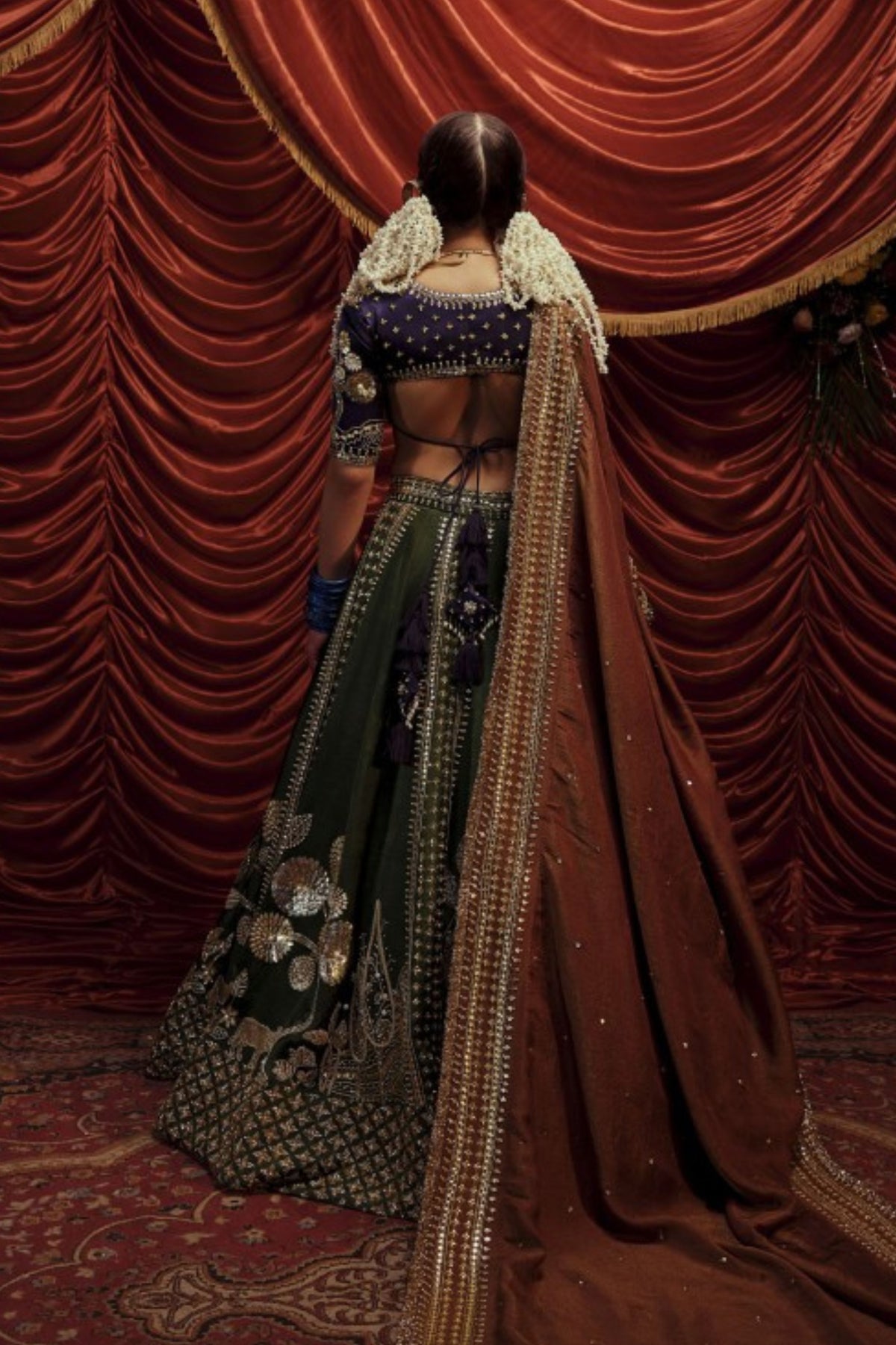 Vadhu Lehenga Set