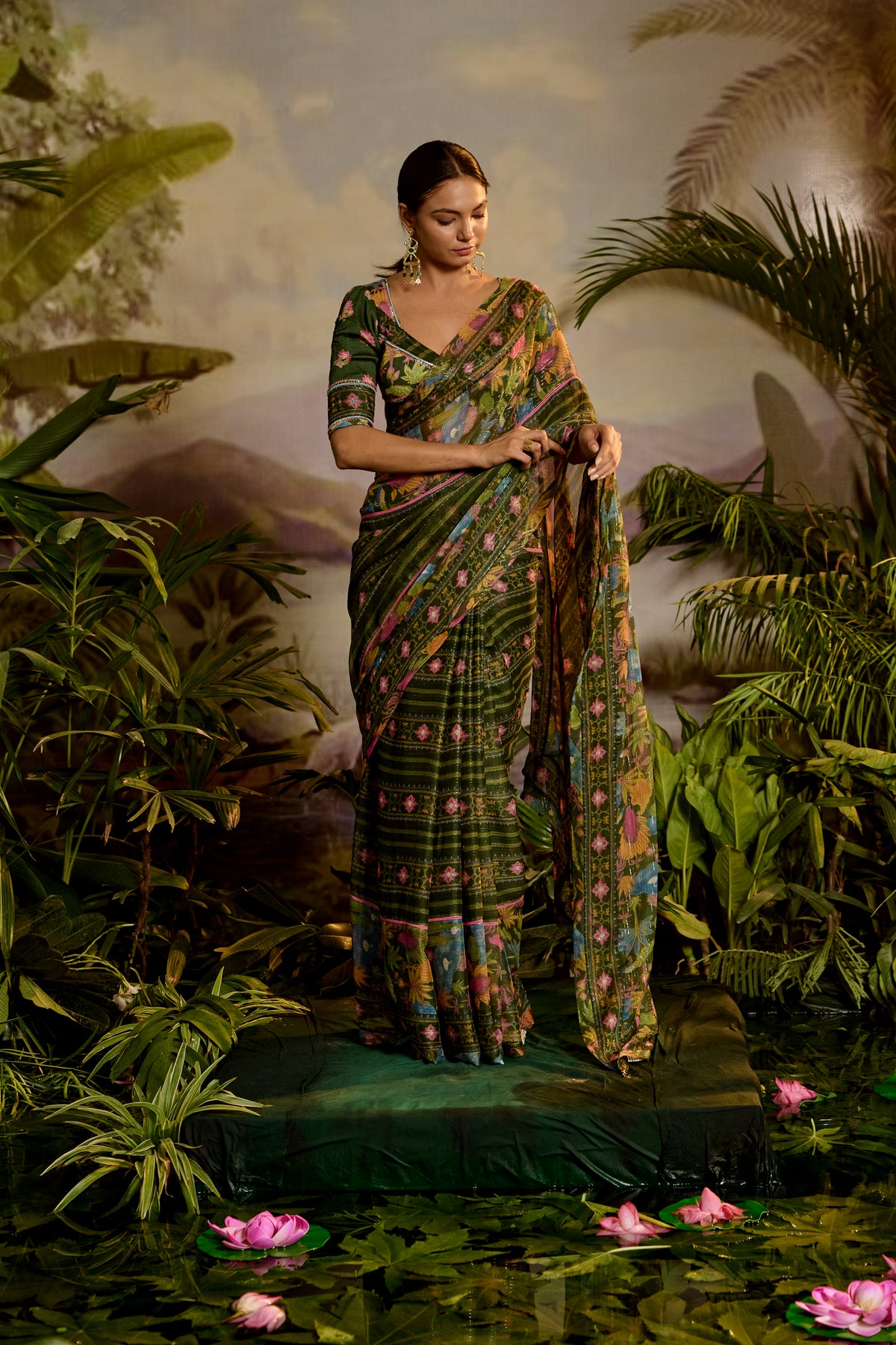 Falguni Saree