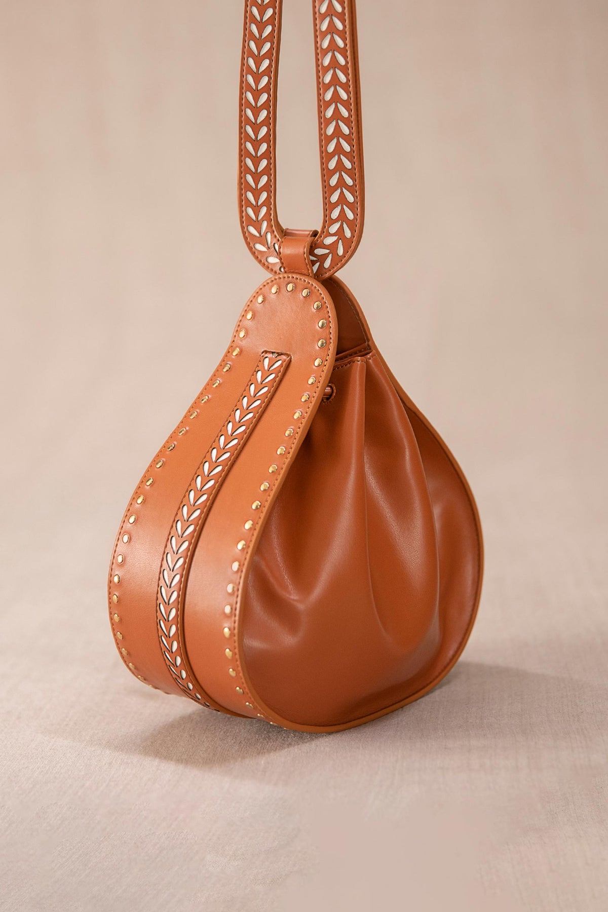 Tan safeena bucket bag