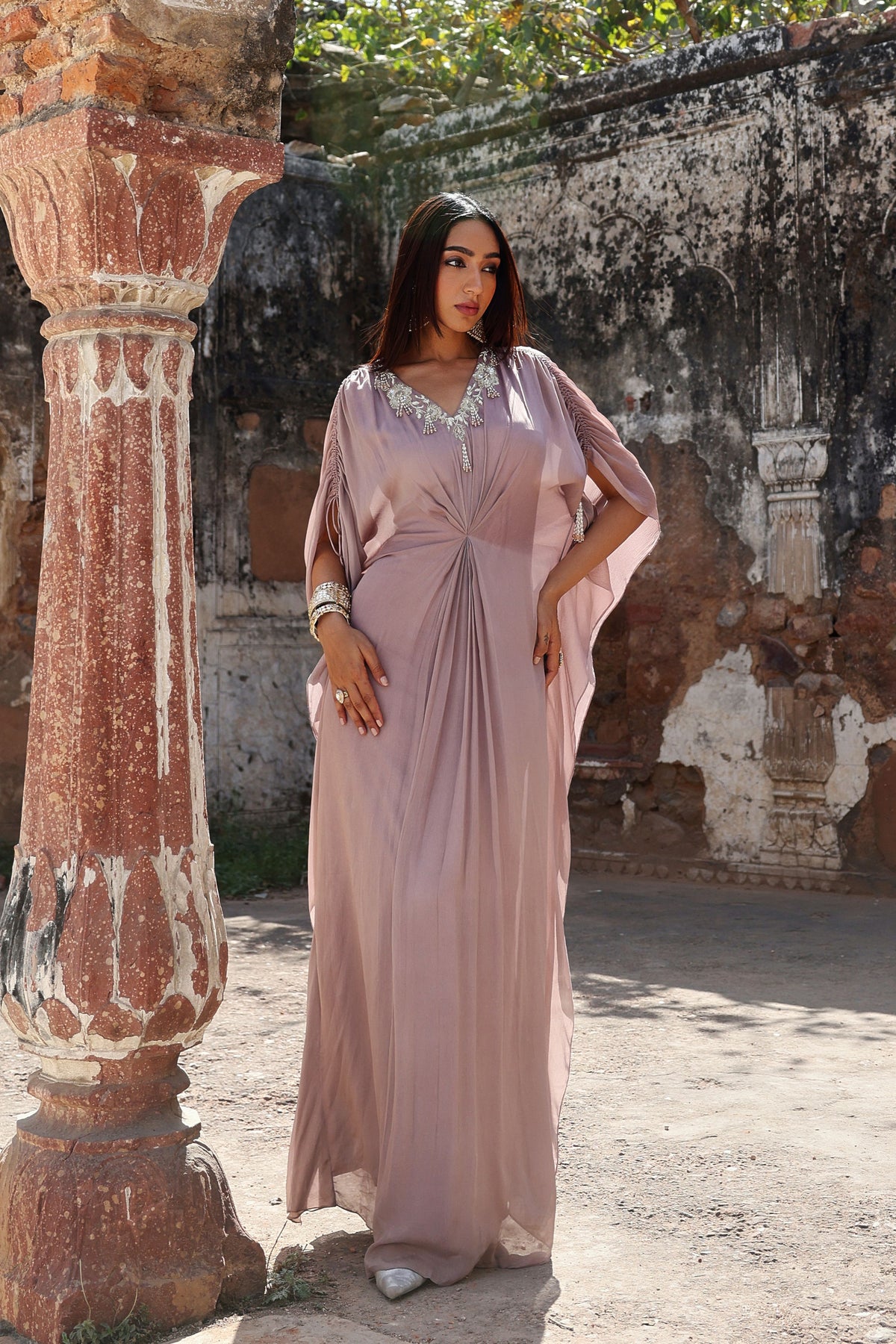 Mirra Kaftan in Lilac