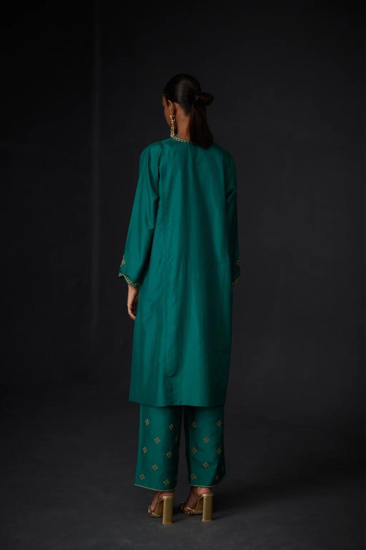 Green Embroidered Tunic Set