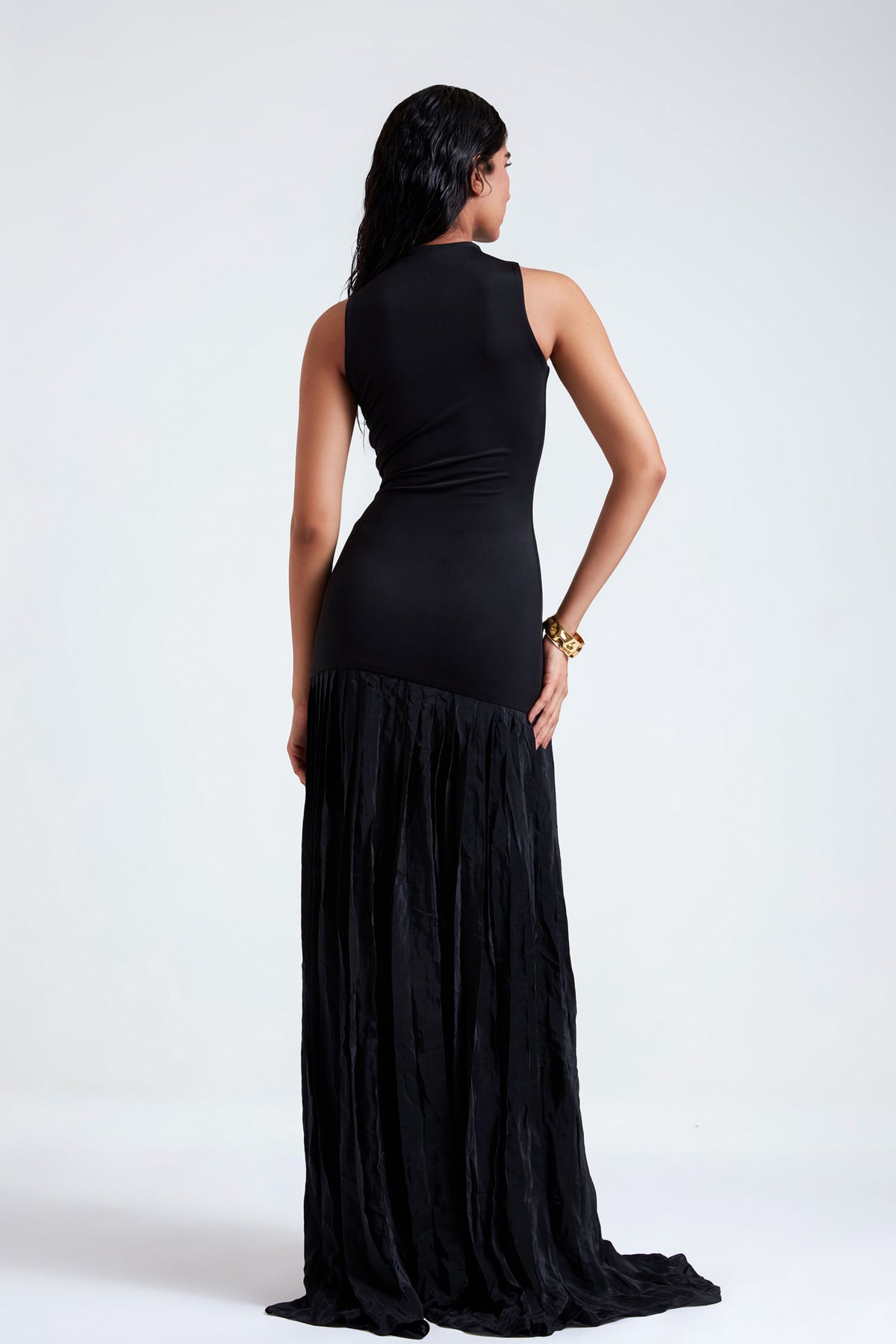 Mattia Black Gown