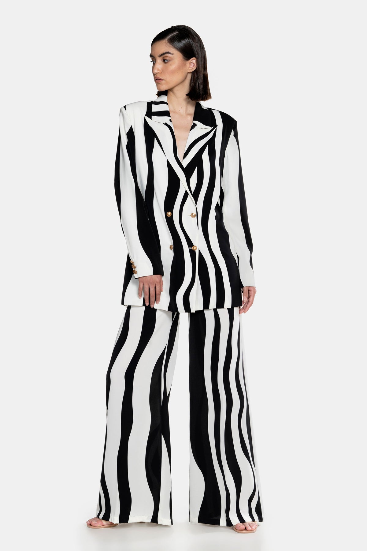 Fluid Graphic Oversized Suit