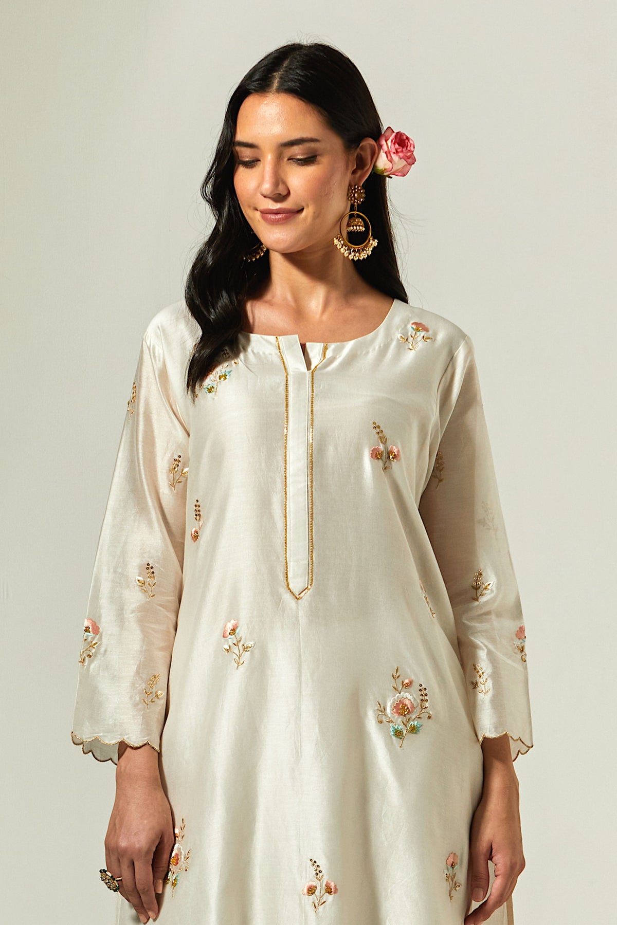 Off White Silk Chanderi Hand Embroidered Kurta With Plackett