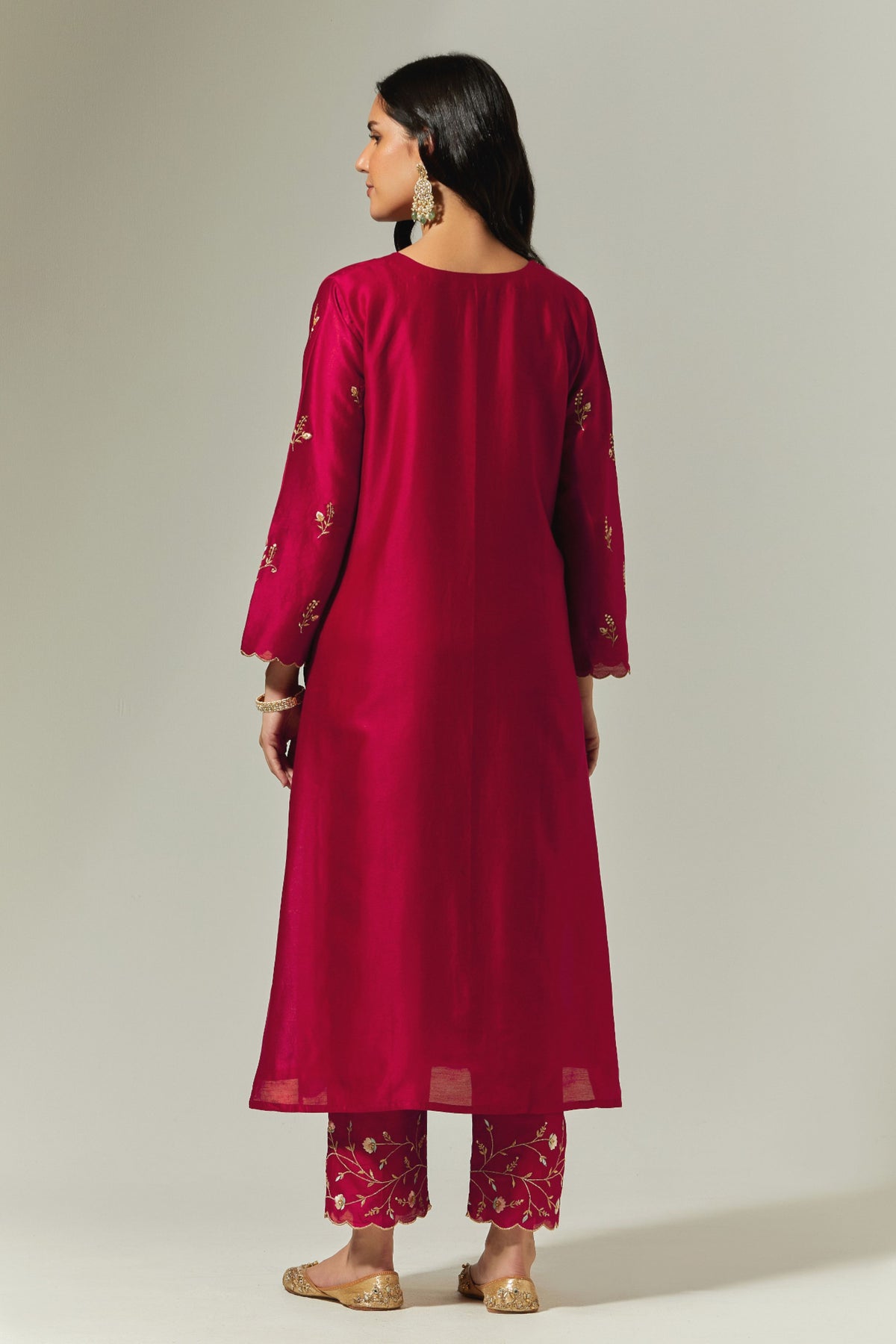 Red Silk Chanderi Hand Embroidered Kurta With Plackett