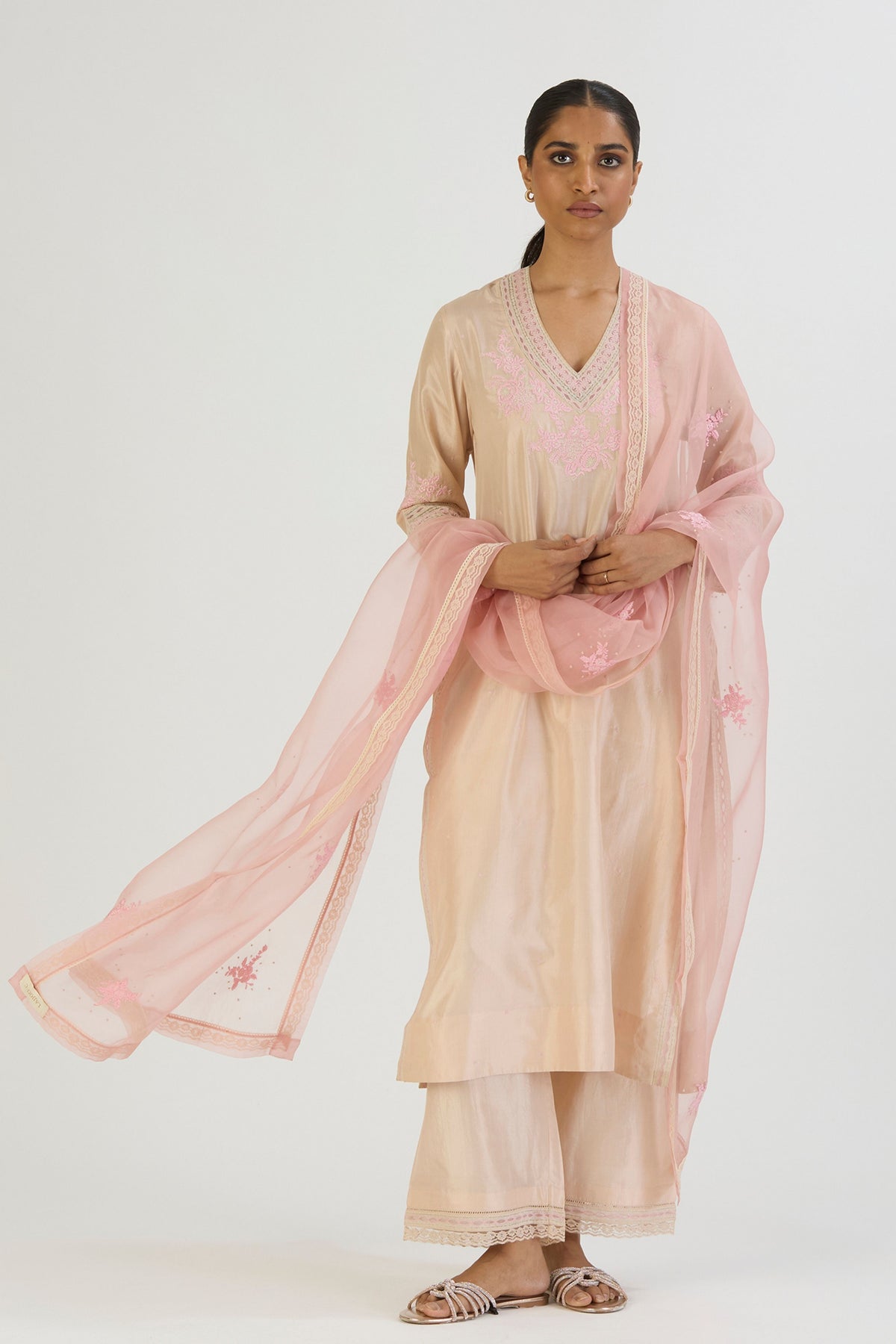 Oats Pallavi Kurta and Pant