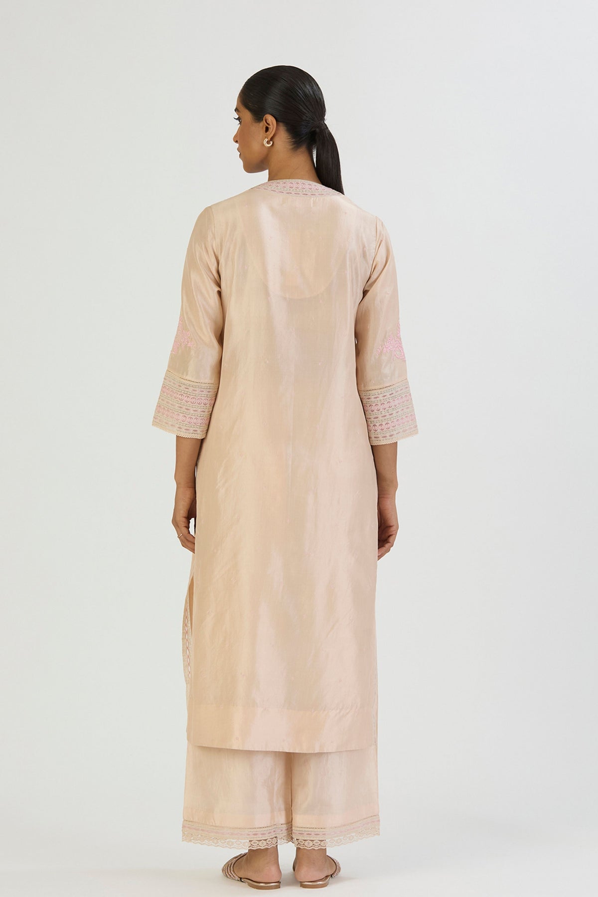 Oats Pallavi Kurta and Pant