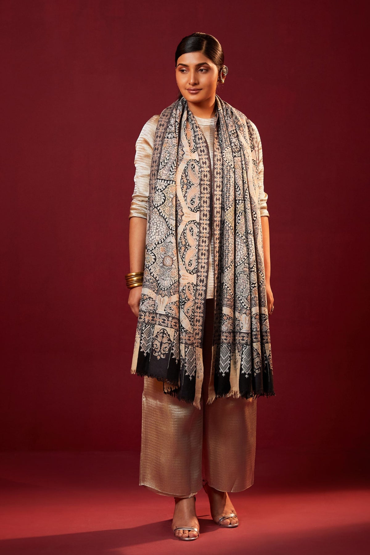 Gulzar Kalamkari Shawl in Multicolour