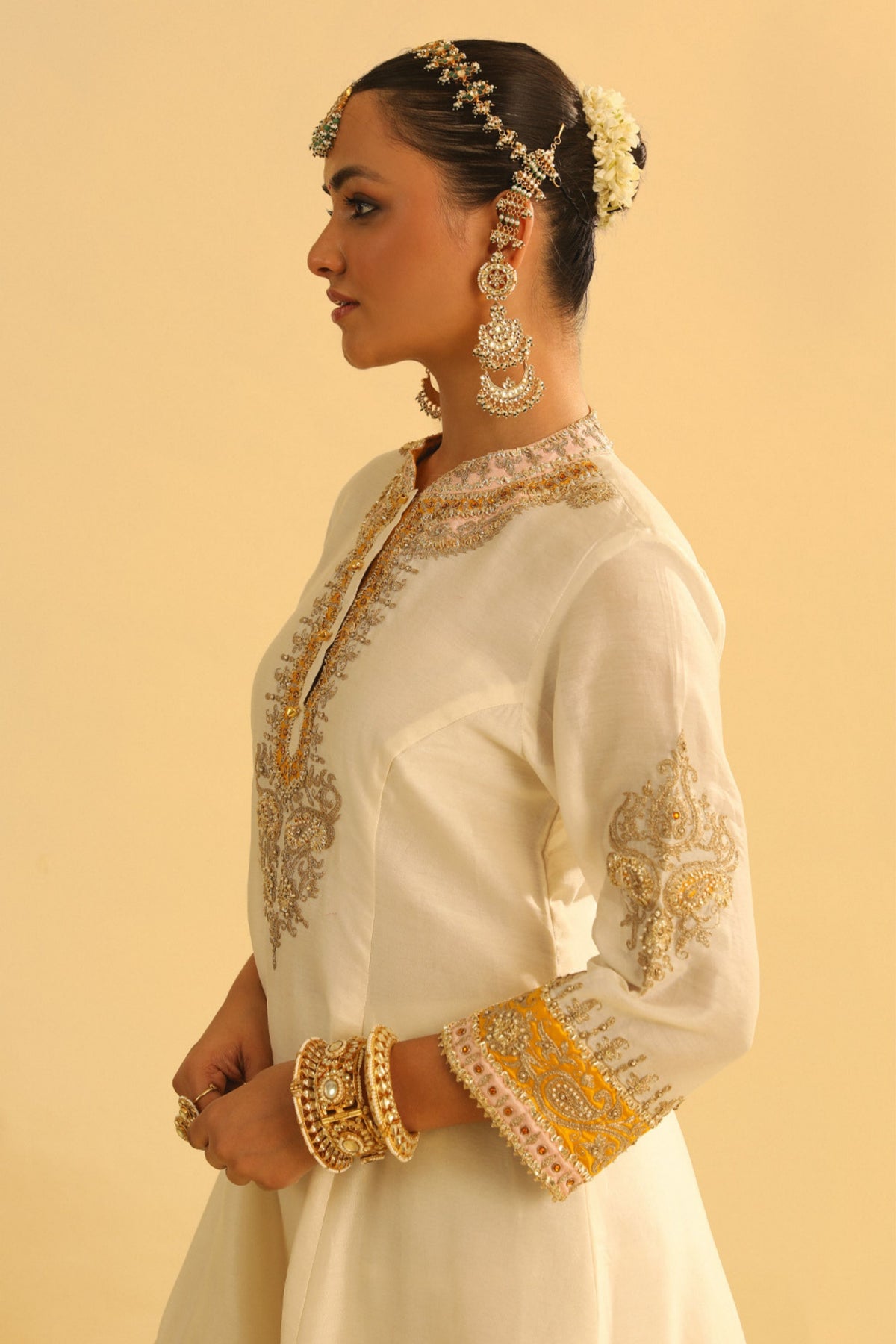 Amani Daisy Ivory Kurta Set