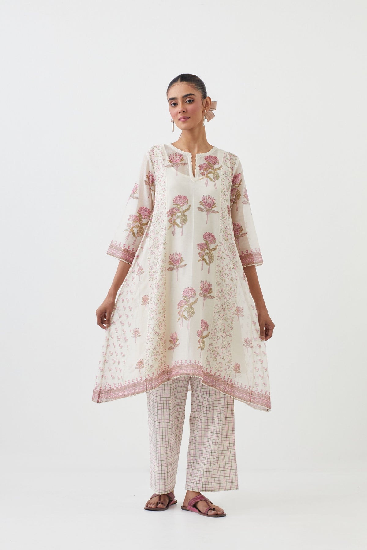 Flower Pattern Kurta Set