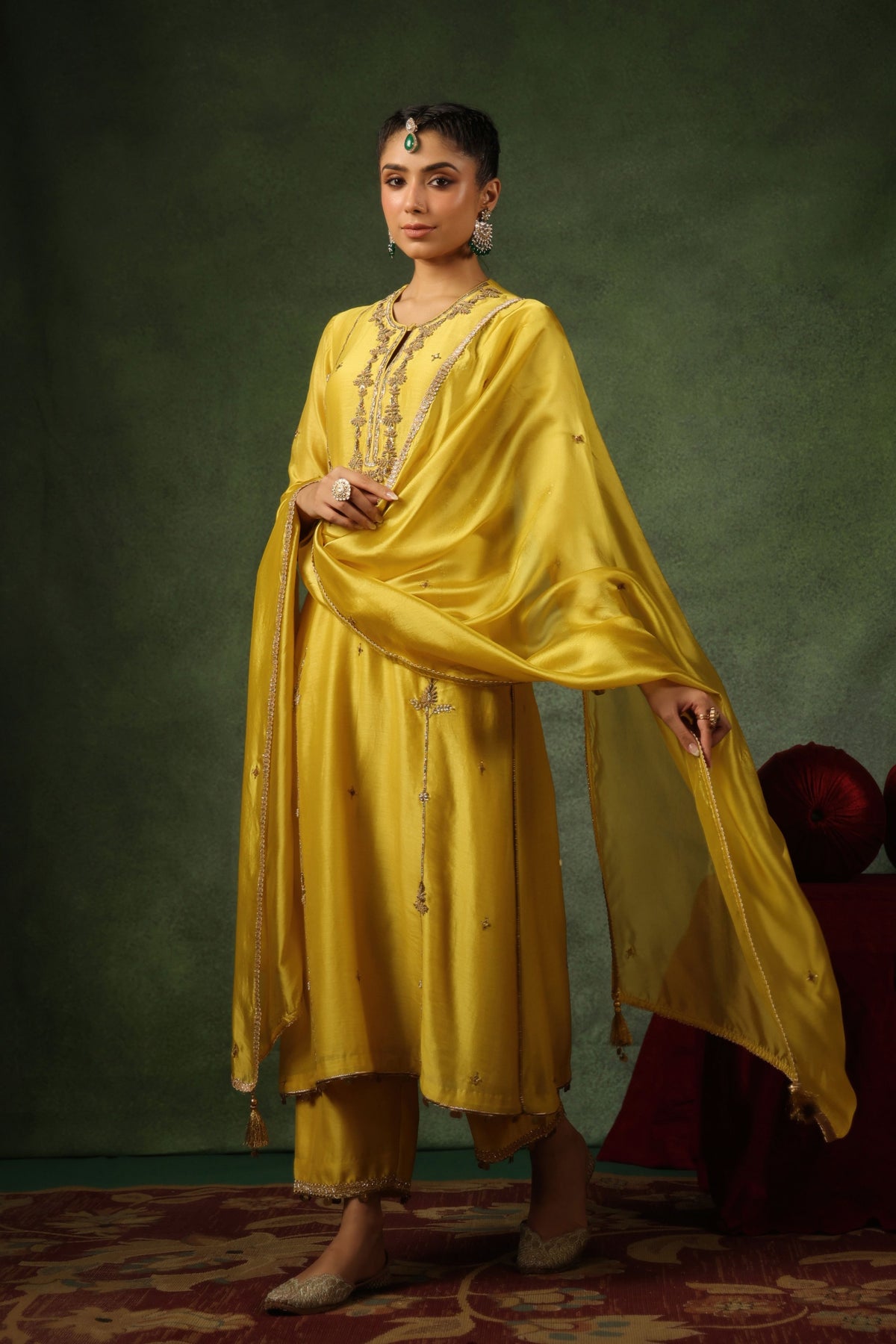 Sunehra Kurta Set