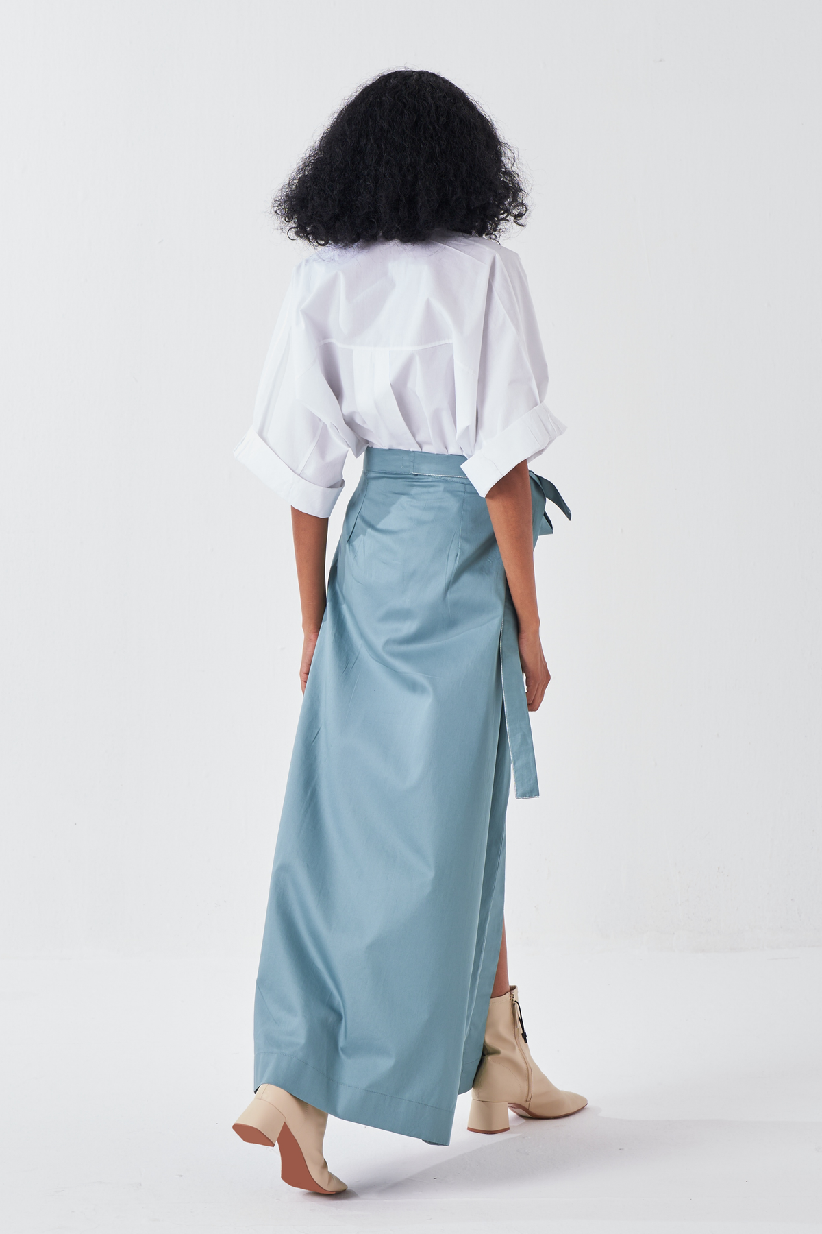 Niagra Blue Front Slit Skirt