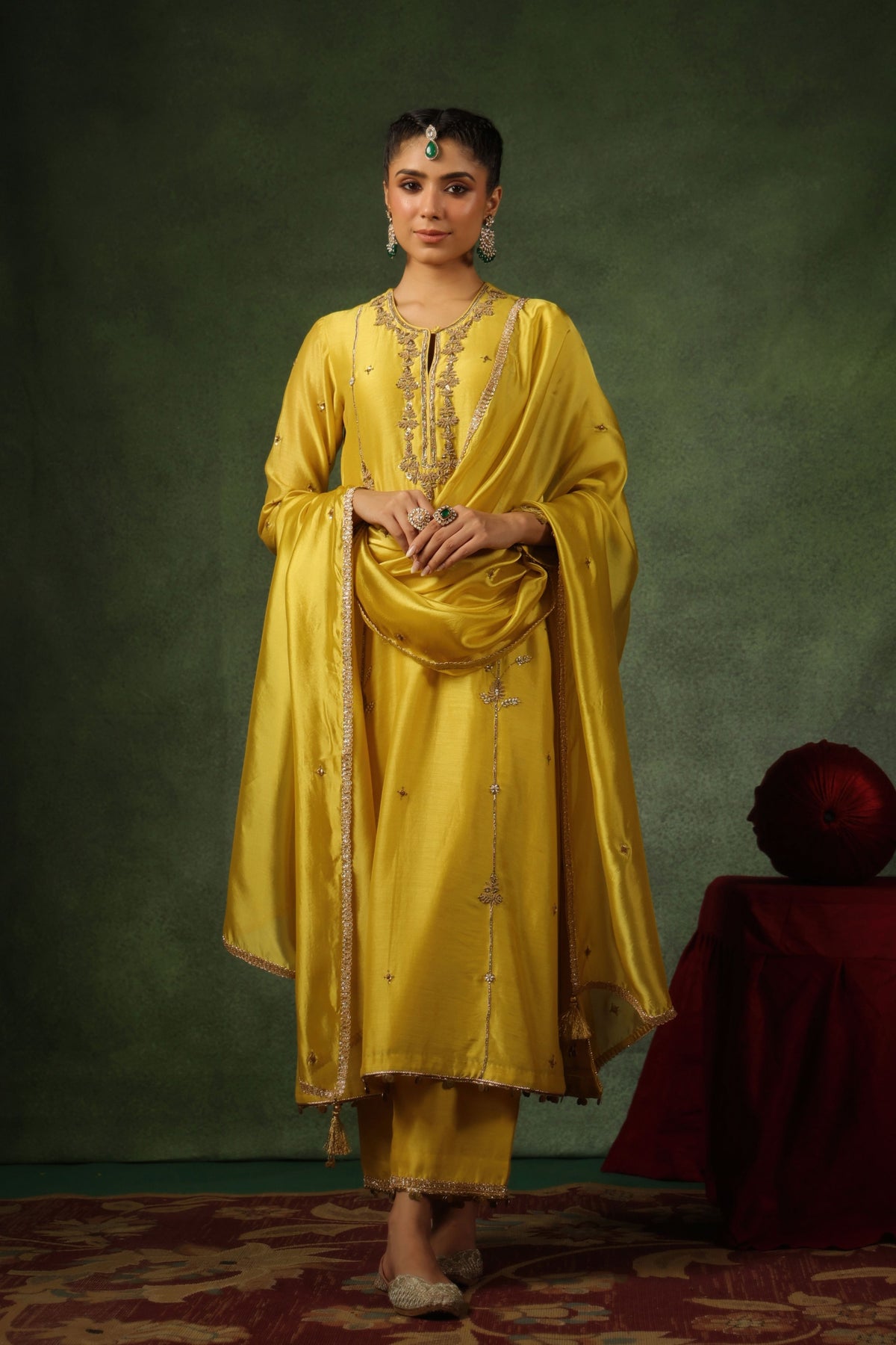 Sunehra Kurta Set