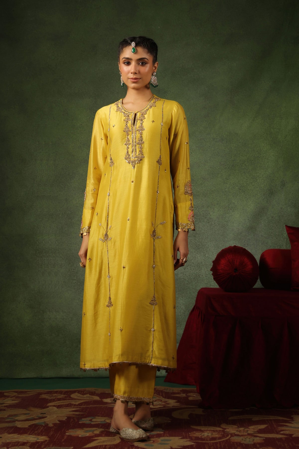 Sunehra Kurta Set