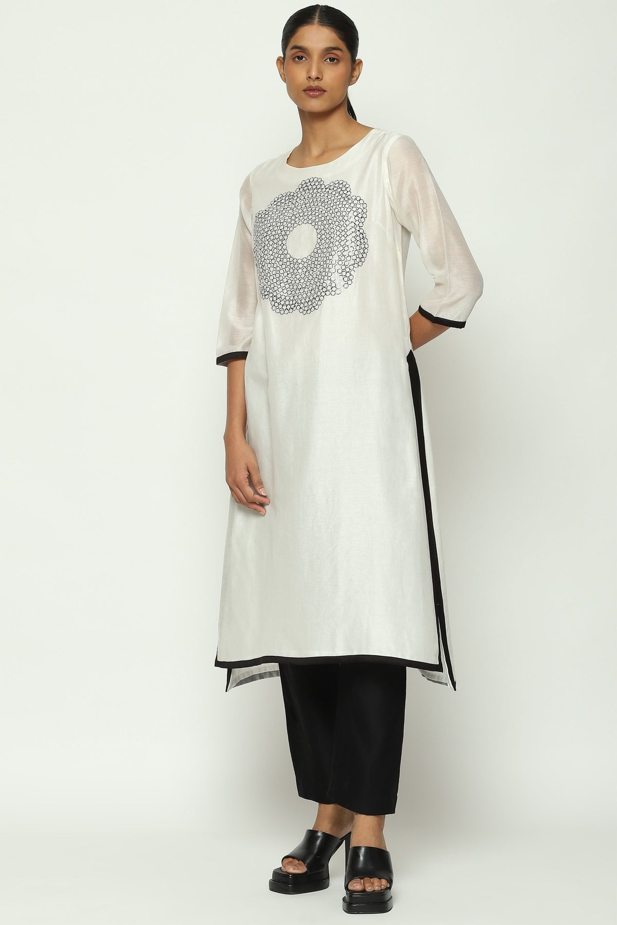 Sequin Flower Kurta