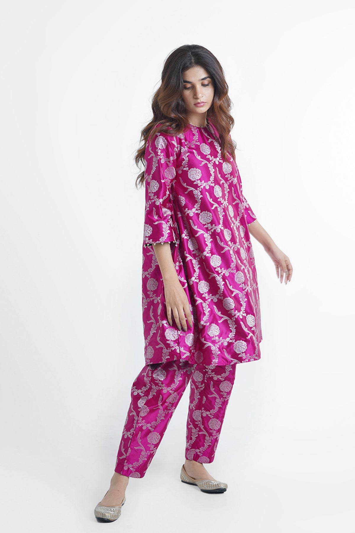 Pink Sunheri Kurta Set