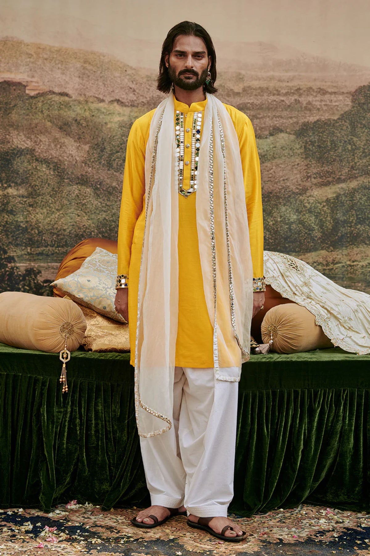 Khayalat-e Kurta Set