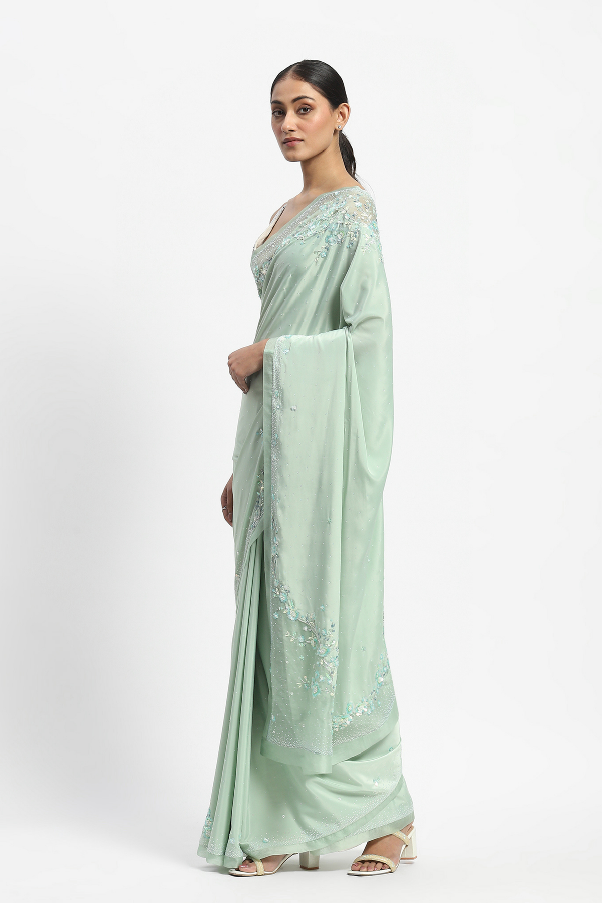 Hesiod Embroidered Saree