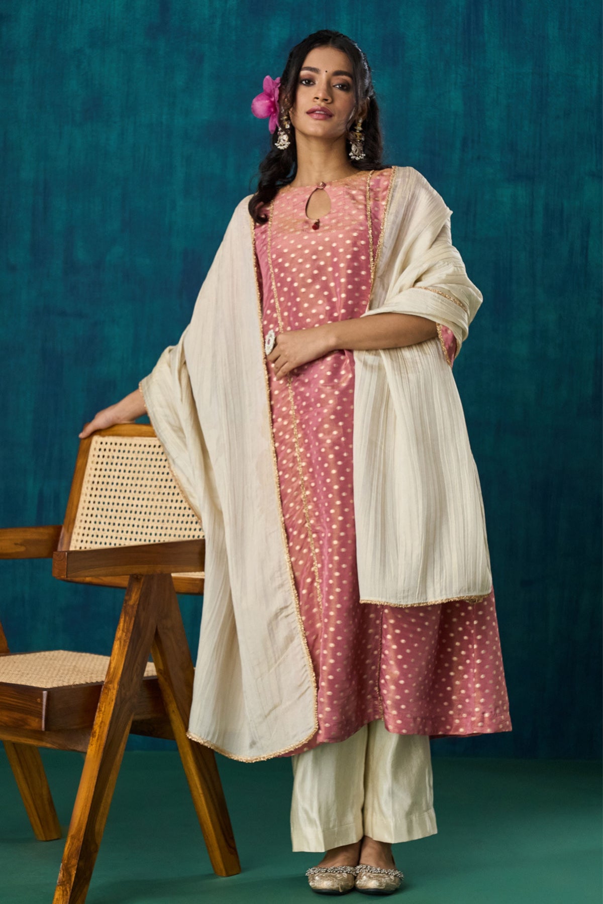 Pink Zari Booti Kurta Sets