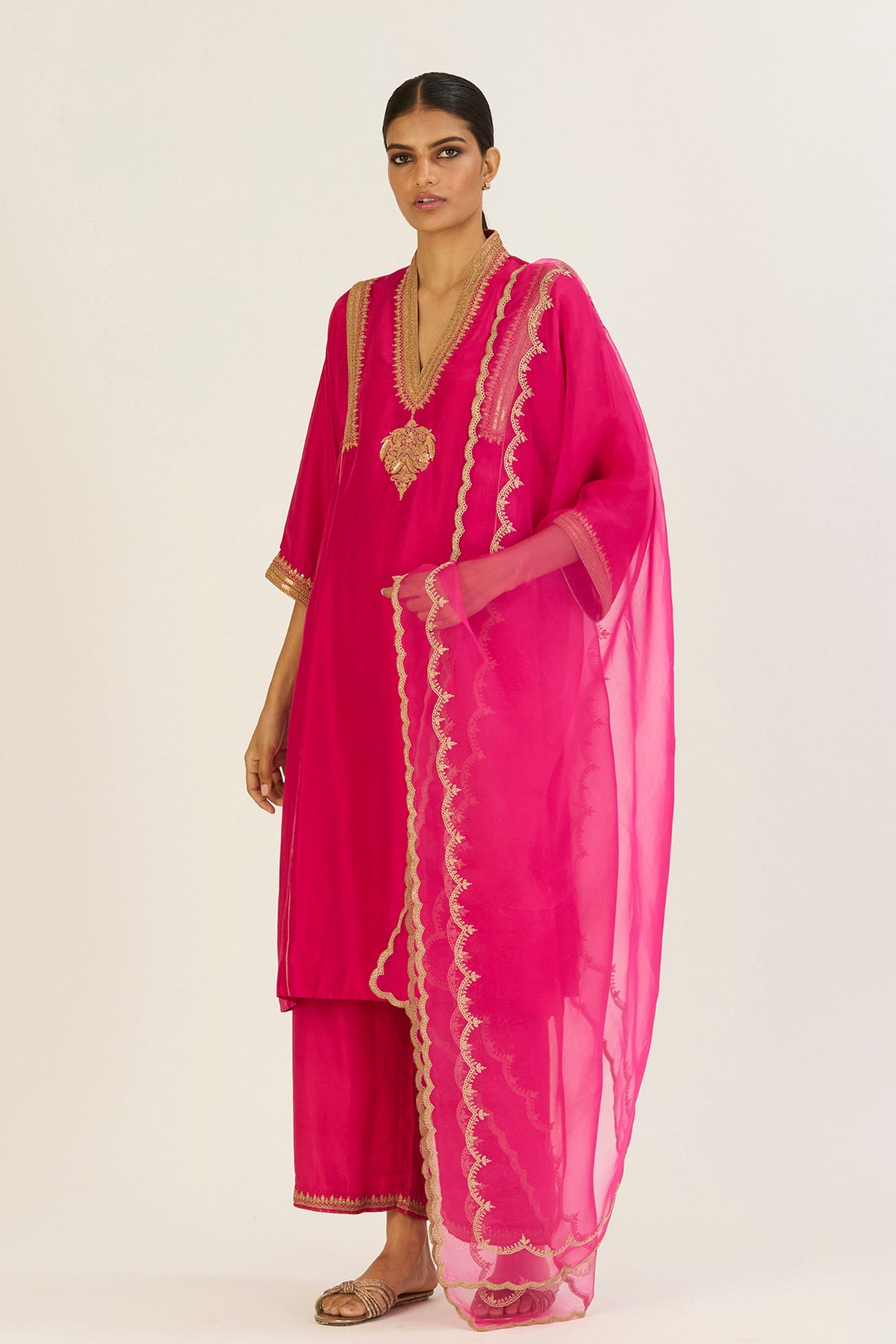 Rekha Fuschia Kurta &amp; Pants