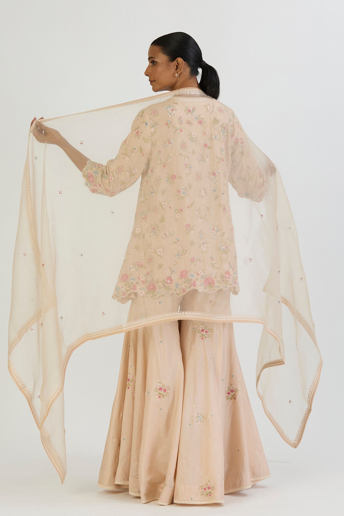 Oats Saranya Dupatta