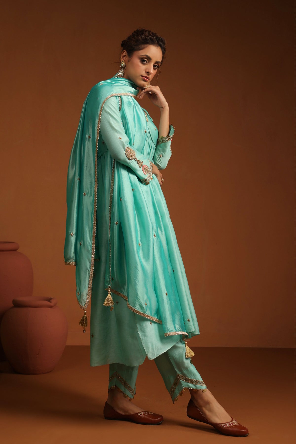 Neela Kurta Set