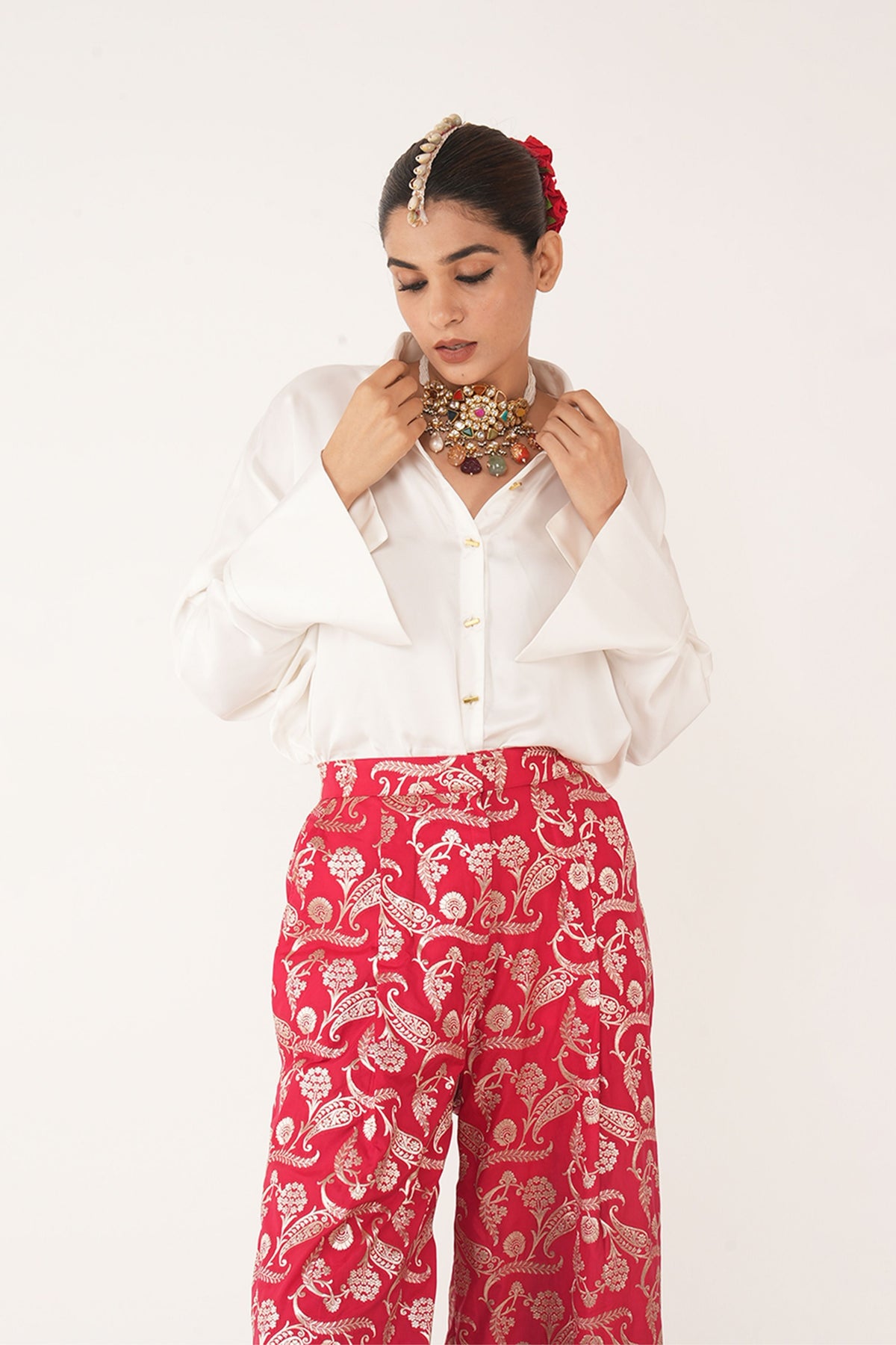 Jaal Pant in Red
