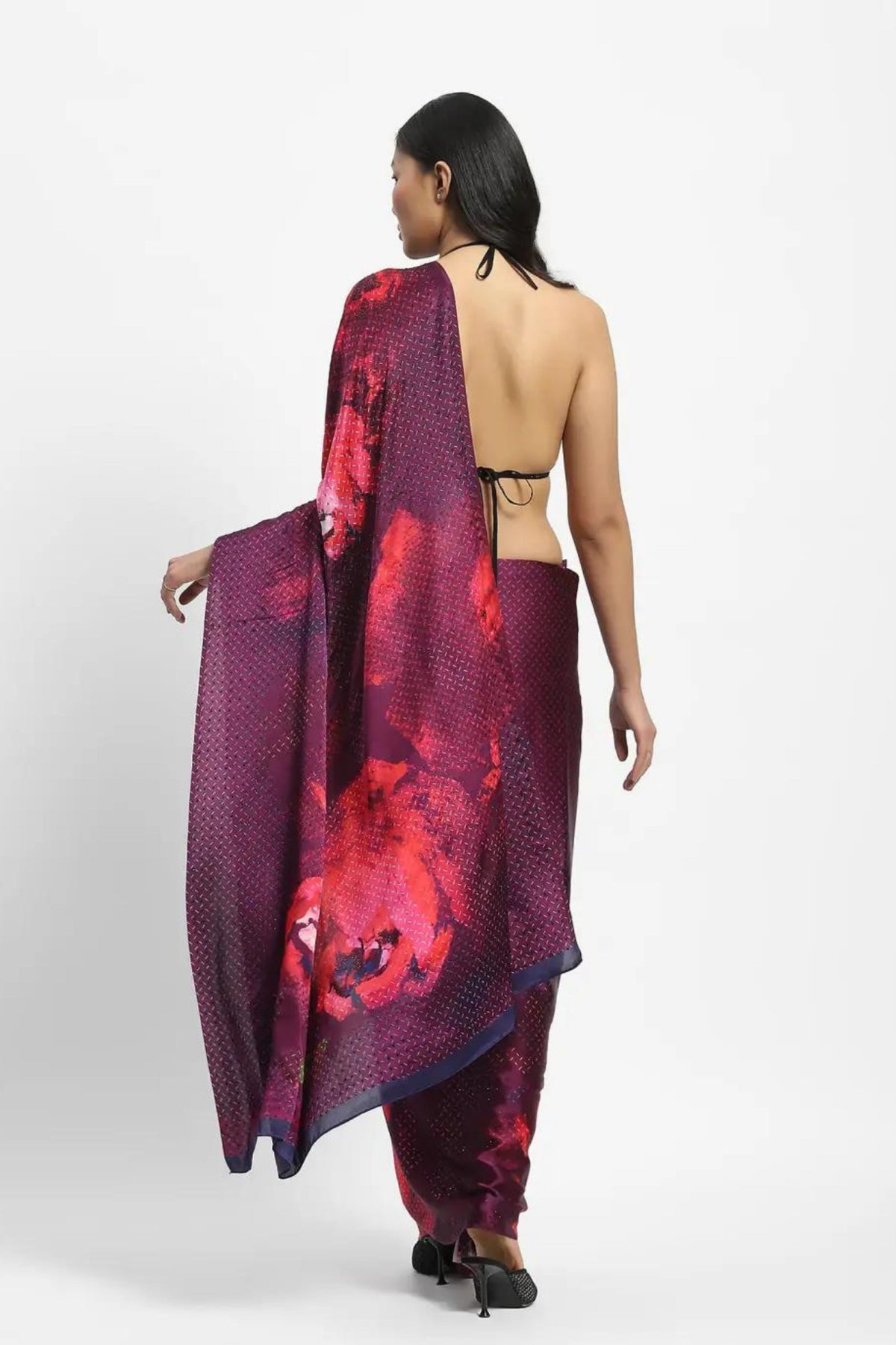 Lily Nebulae Saree