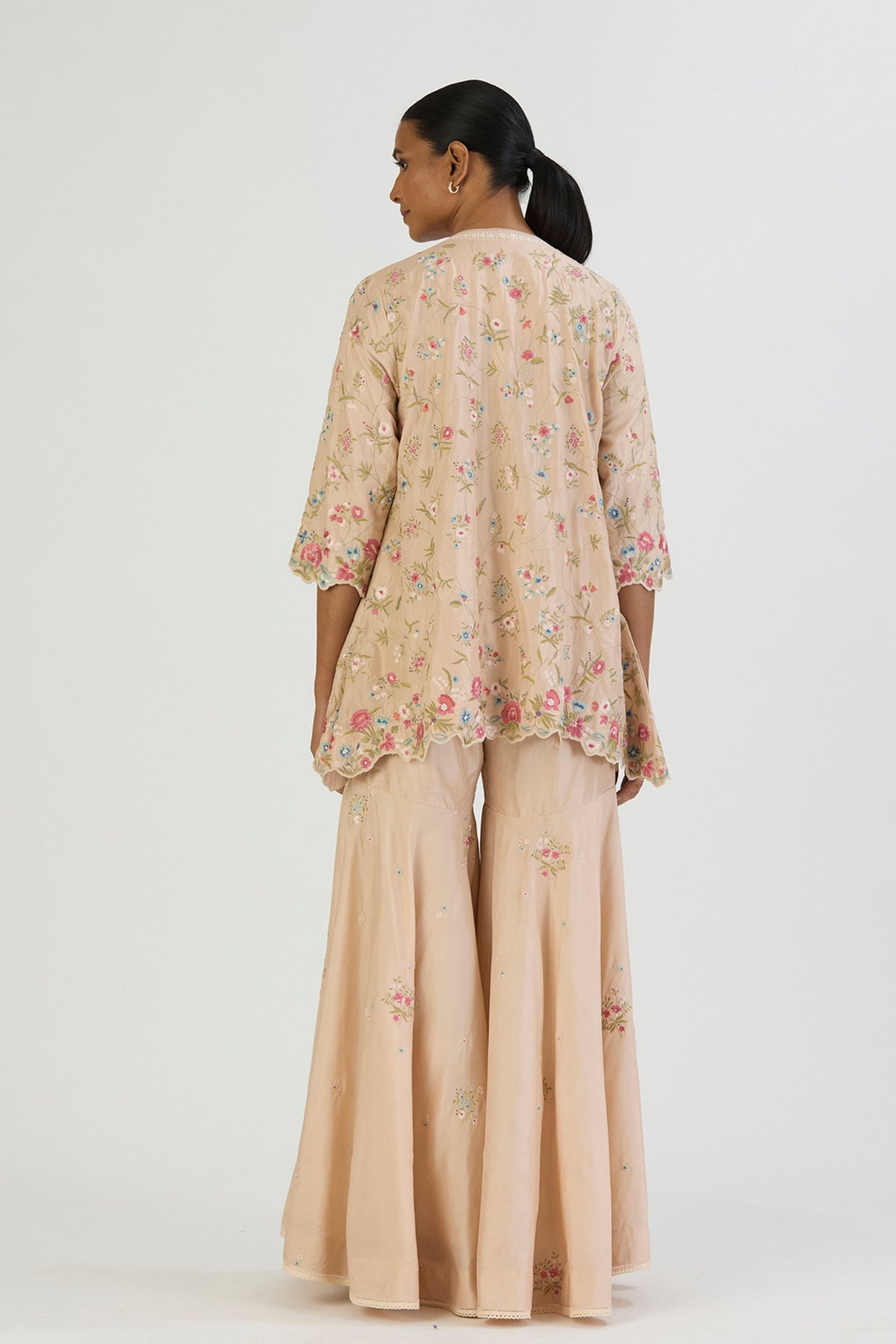 Oats Saranya Kurta and Sharara