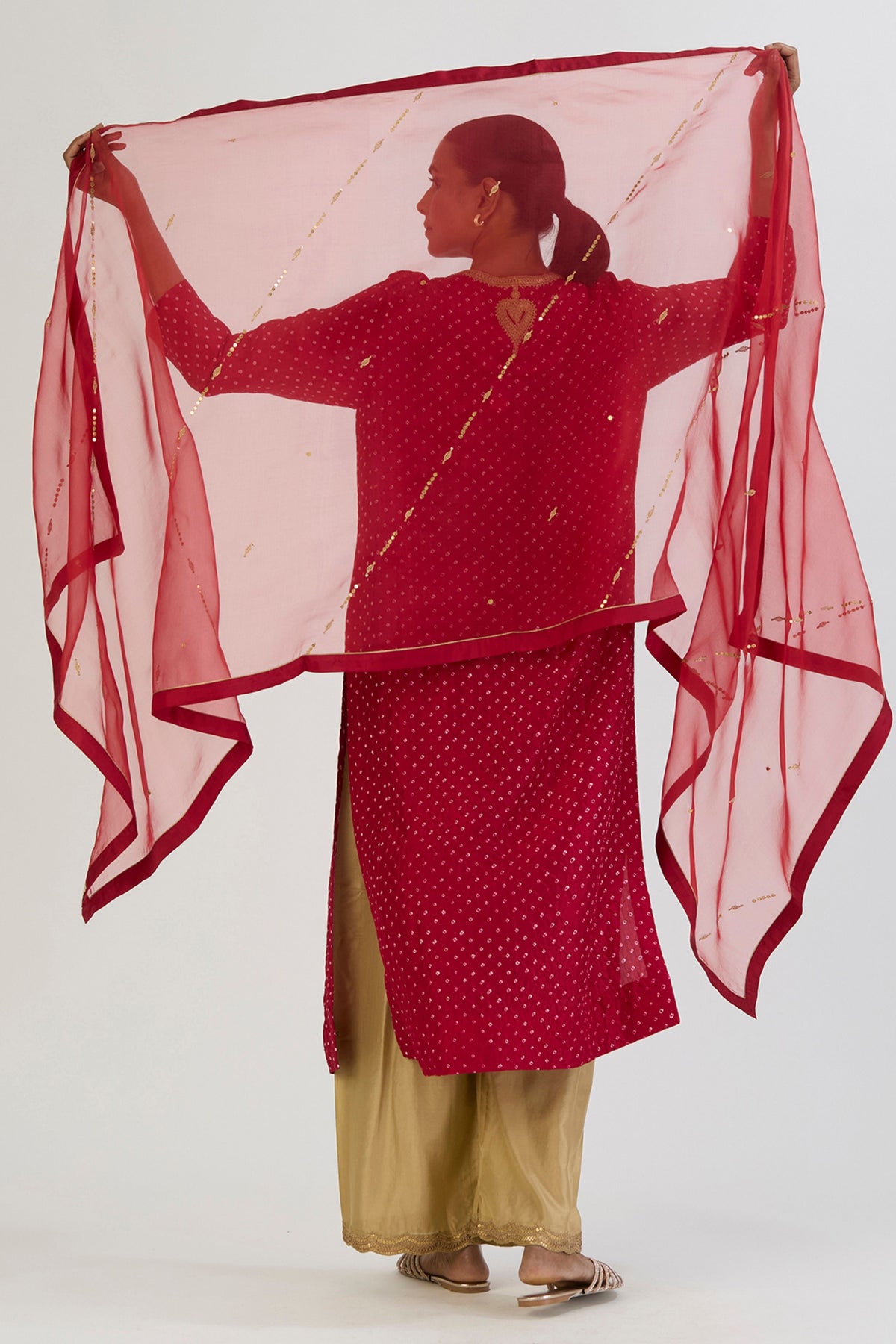 Red Smita Dupatta